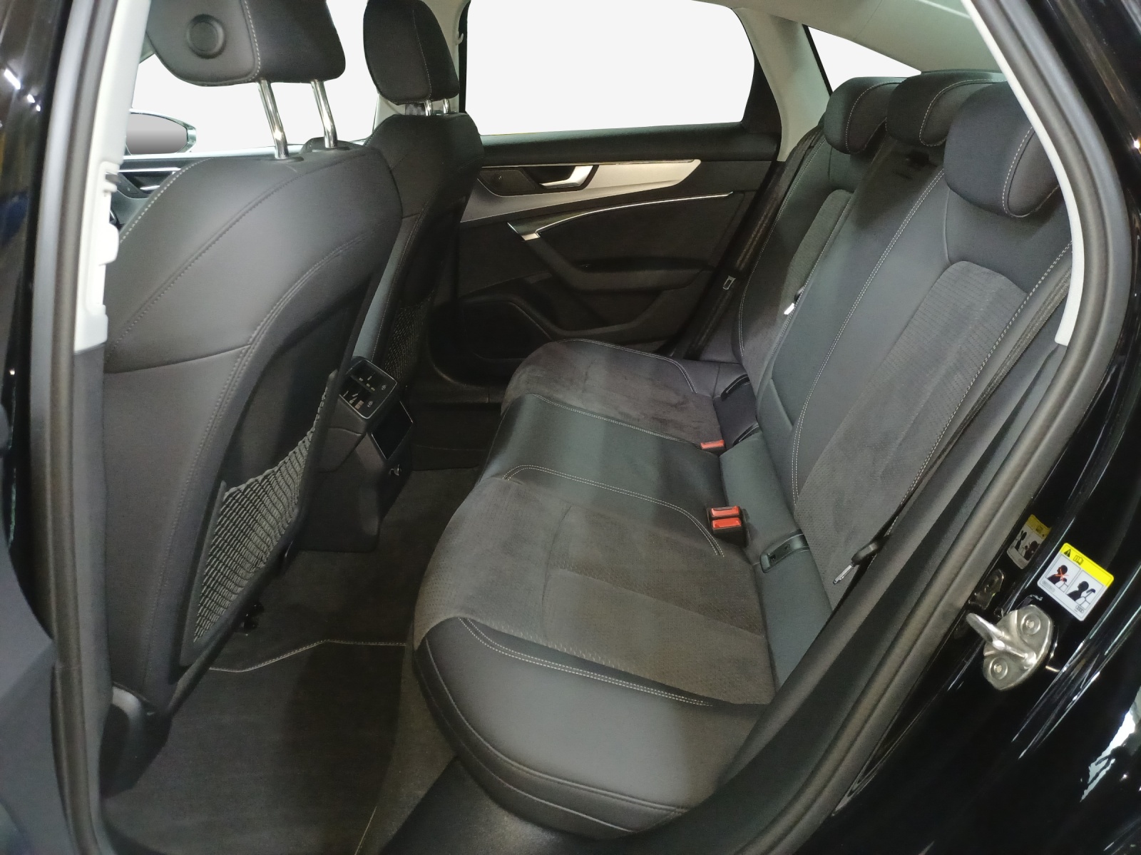 AUDI S6 Limousine 3.0 TDI quattro tiptronic-image-11