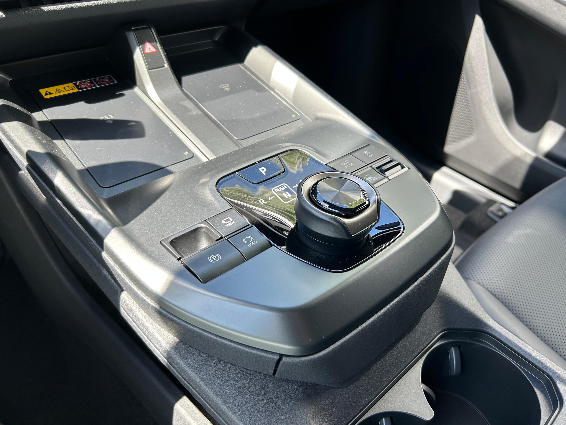 TOYOTA bZ4X Touring Premium AWD-image-11