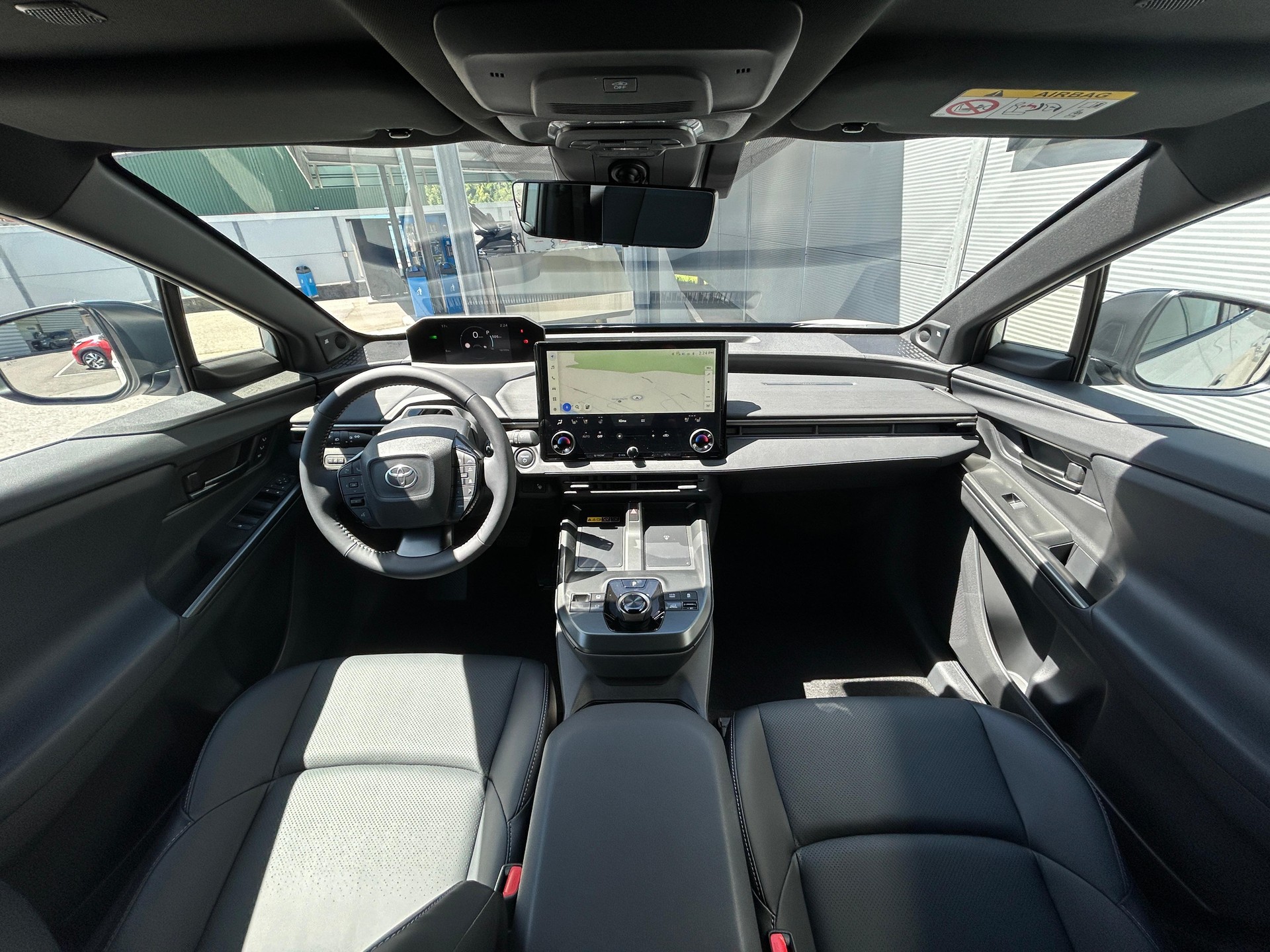 TOYOTA bZ4X Touring Premium AWD-image-5