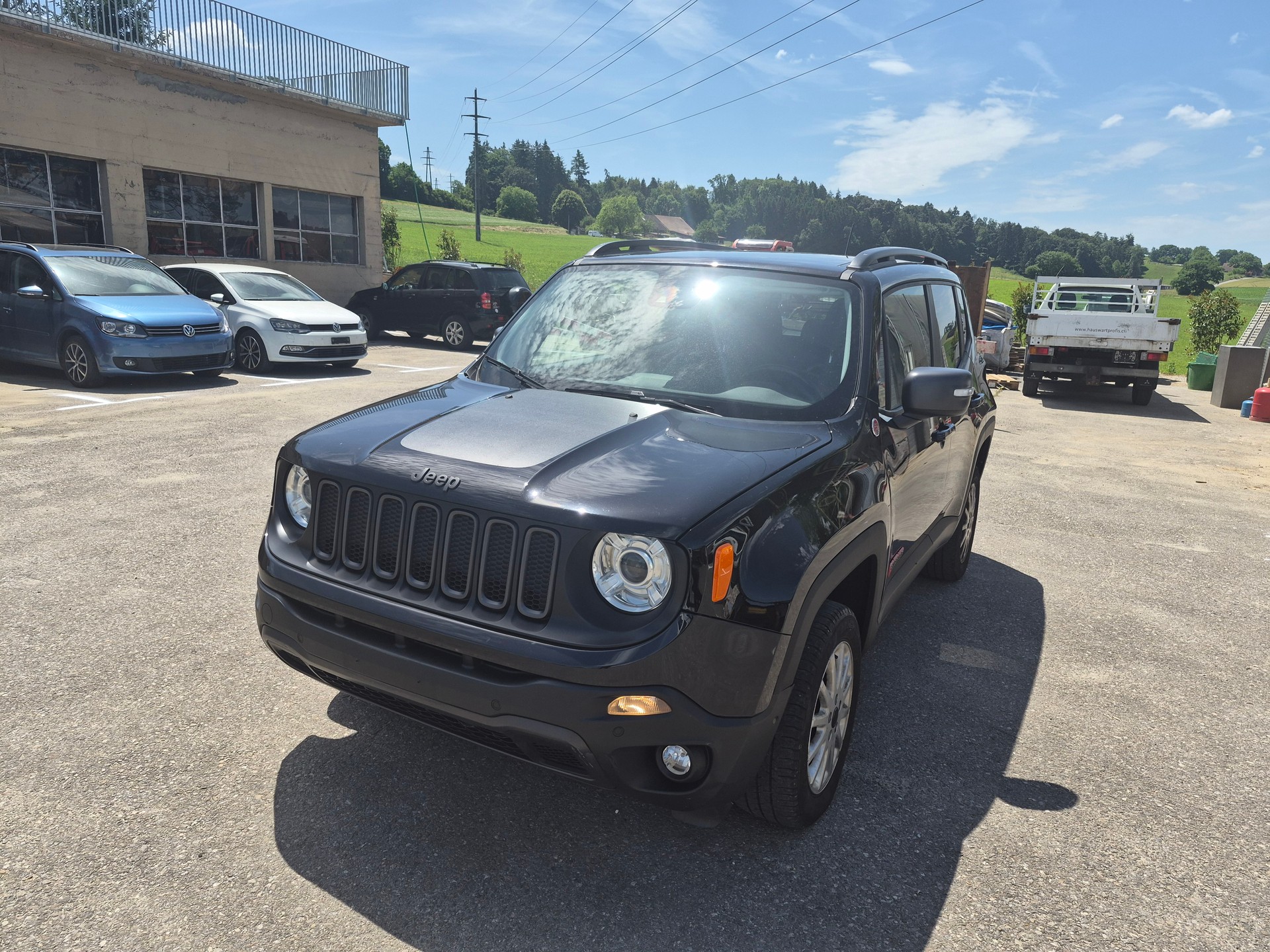 JEEP Renegade 2.0 CRD Deserthawk AWD + Low Range 9ATX-image-0