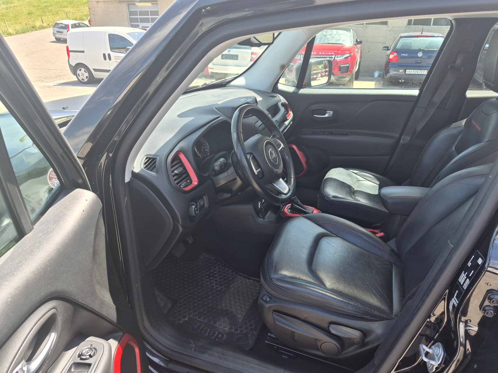 JEEP Renegade 2.0 CRD Deserthawk AWD + Low Range 9ATX-image-9