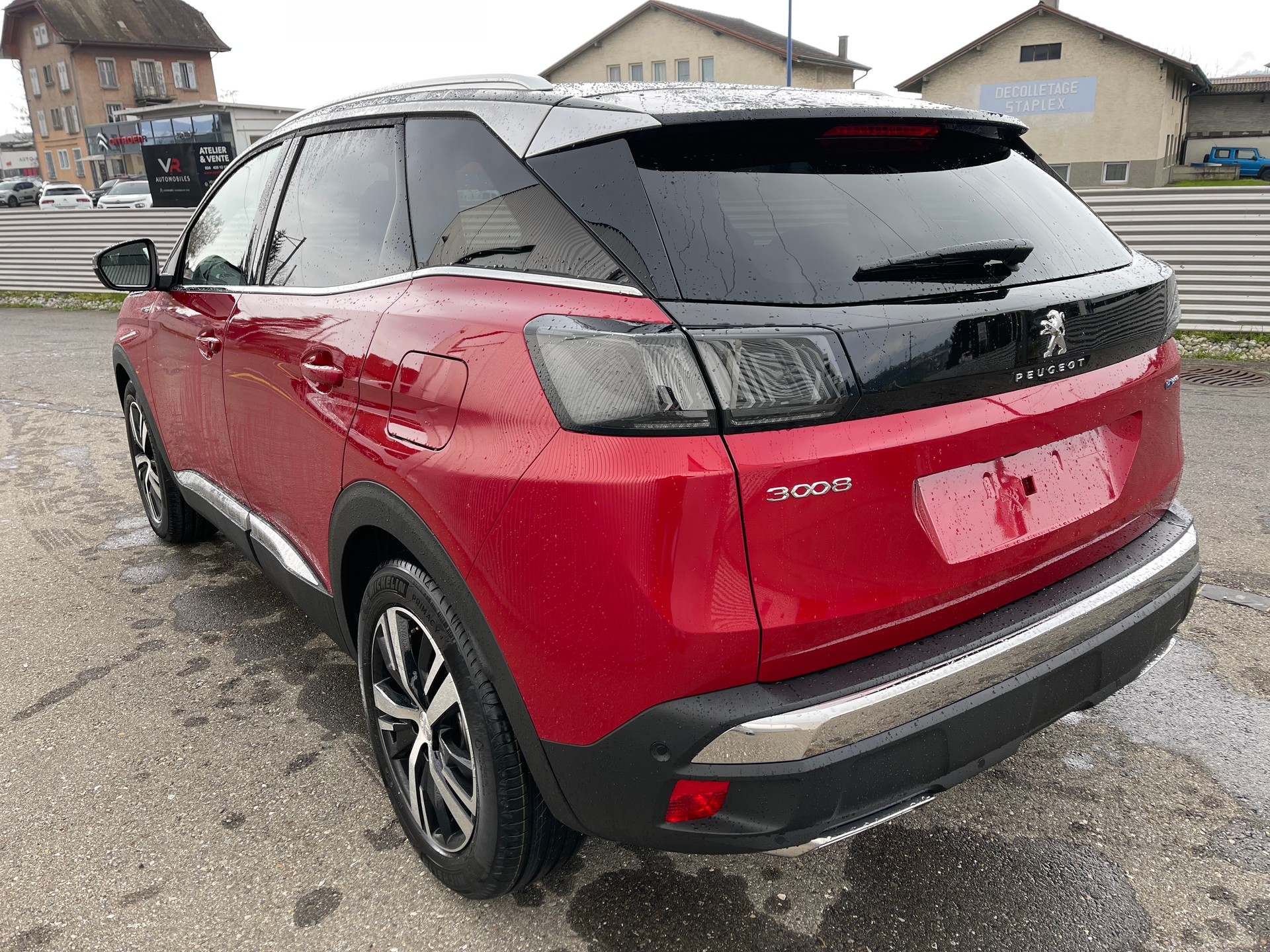 PEUGEOT 3008 1.6 PHEV GT-image-1