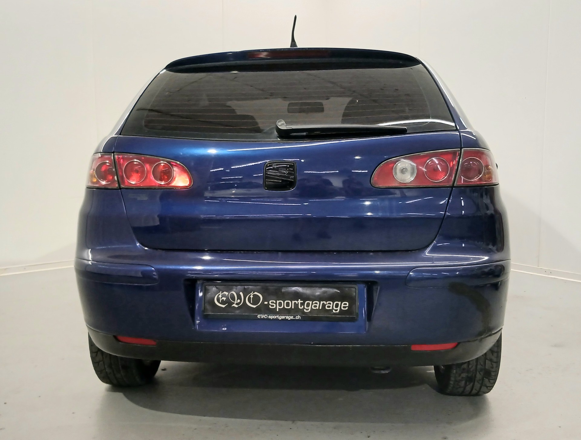 SEAT Ibiza 1.4 16V Stella-image-8