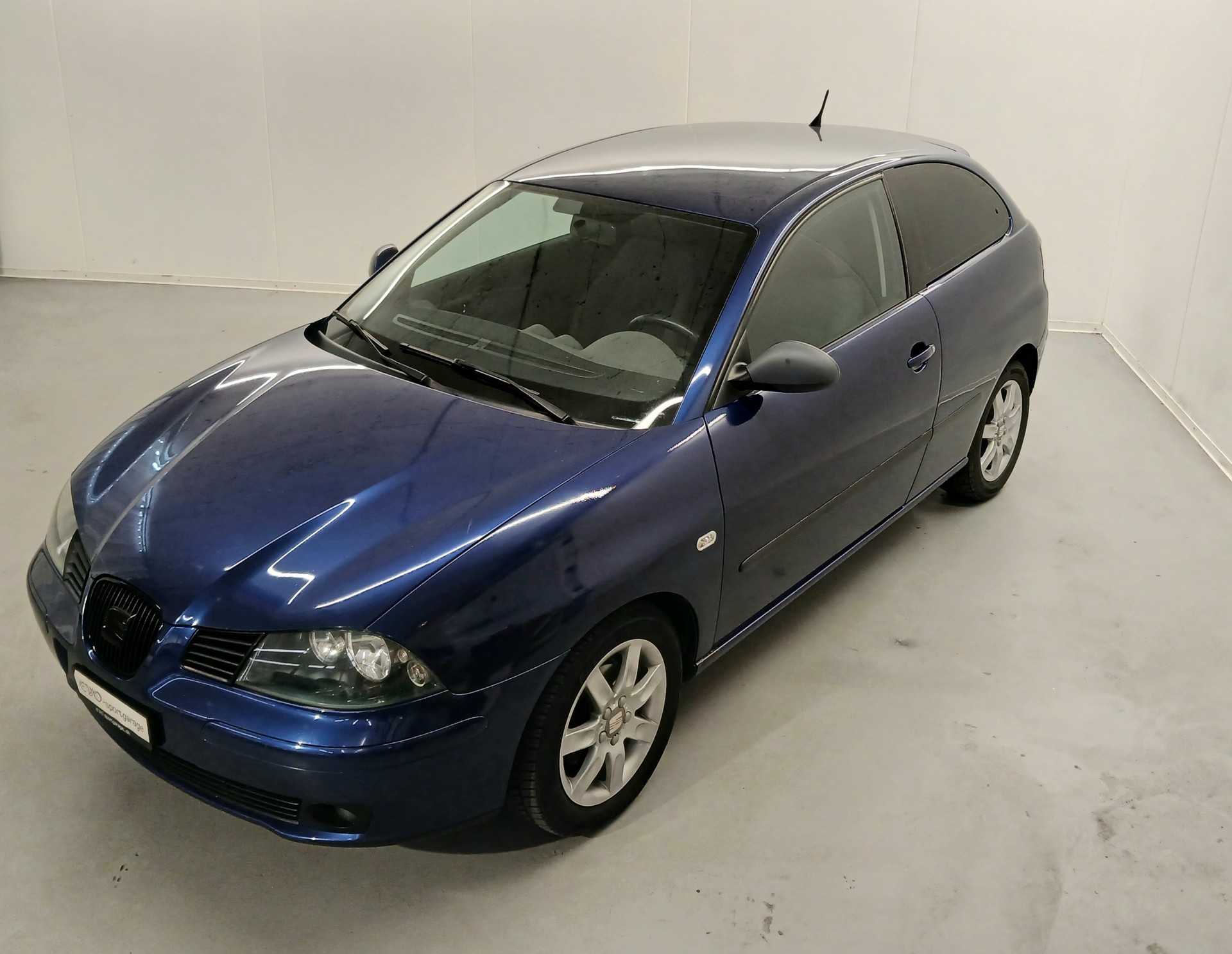 SEAT Ibiza 1.4 16V Stella-image-1