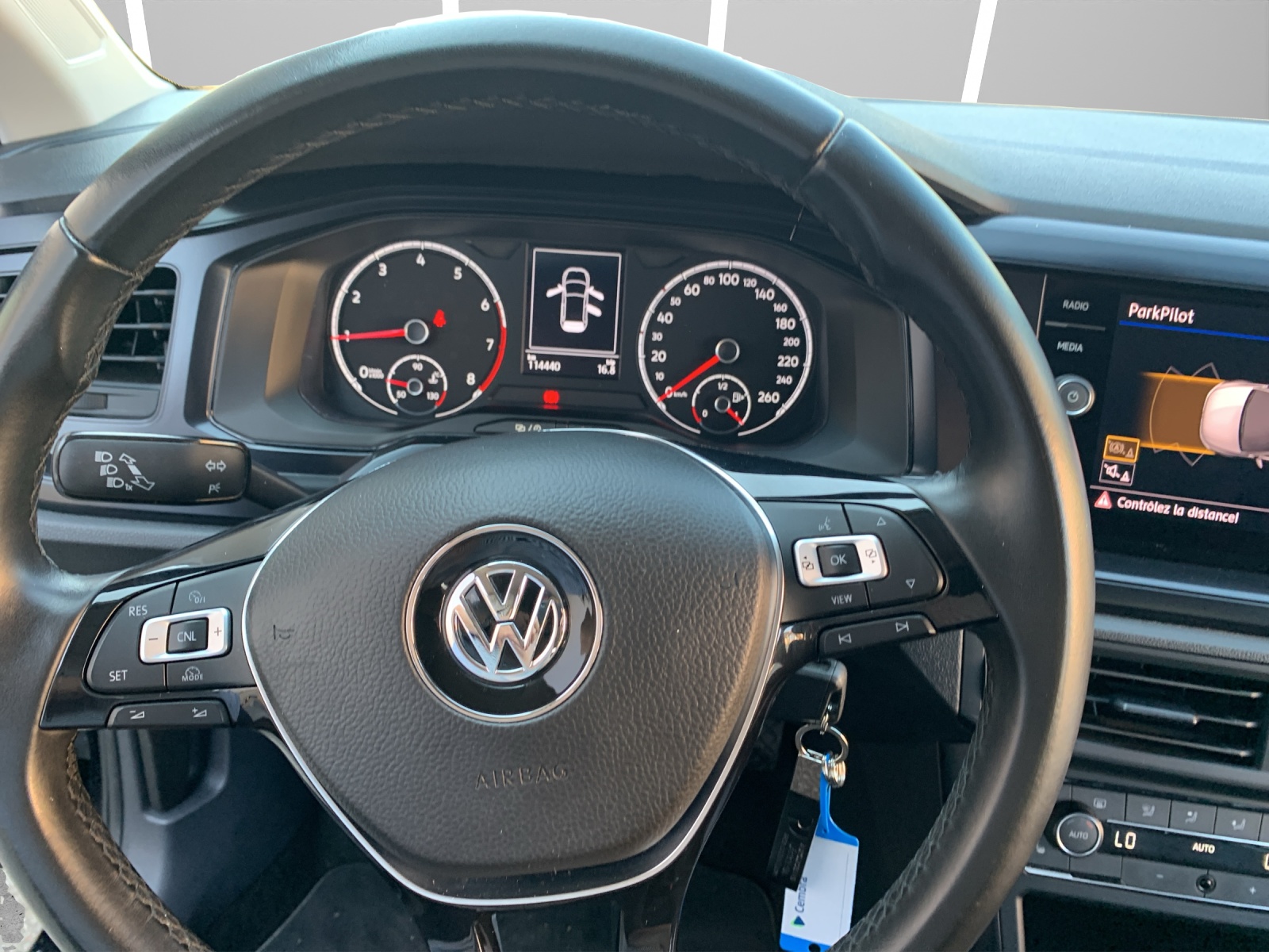 VW Polo 1.0 BMT Trendline-image-9