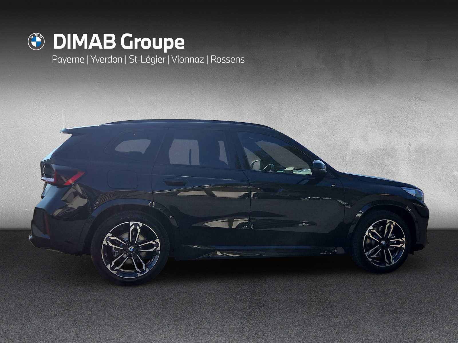 BMW iX1 xDrive 30 Edition M Sport-image-5