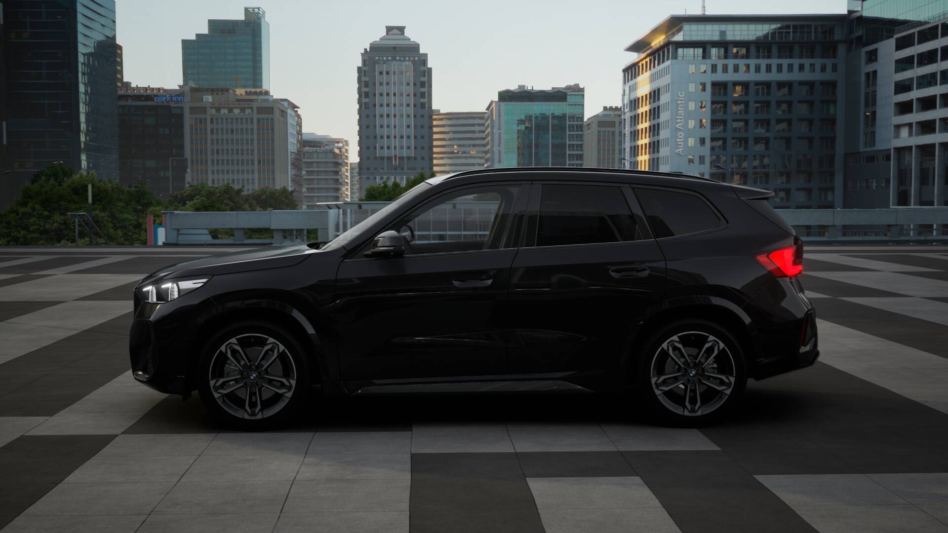 BMW iX1 xDrive 30 Edition M Sport-image-3