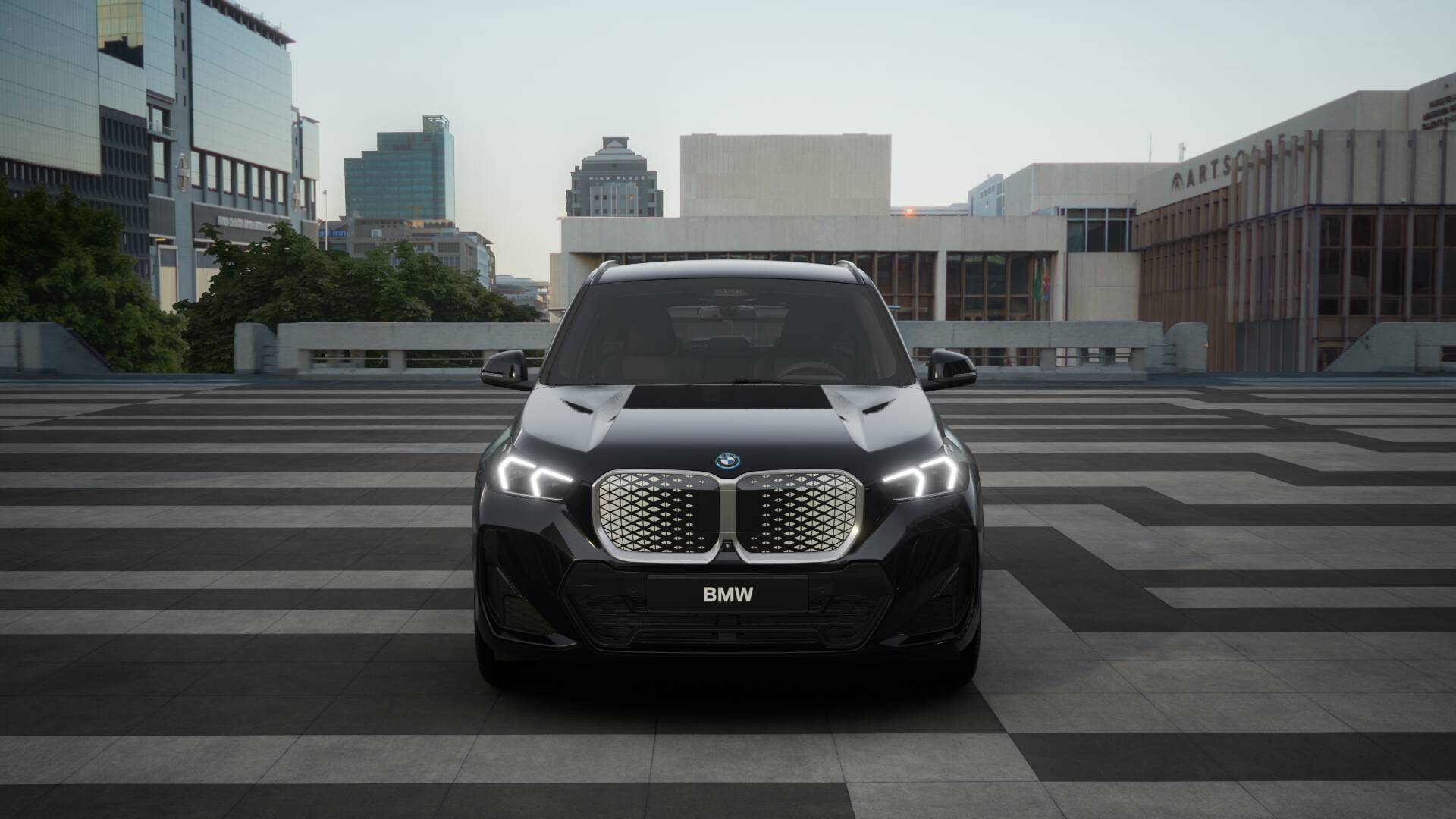 BMW iX1 xDrive 30 Edition M Sport-image-2