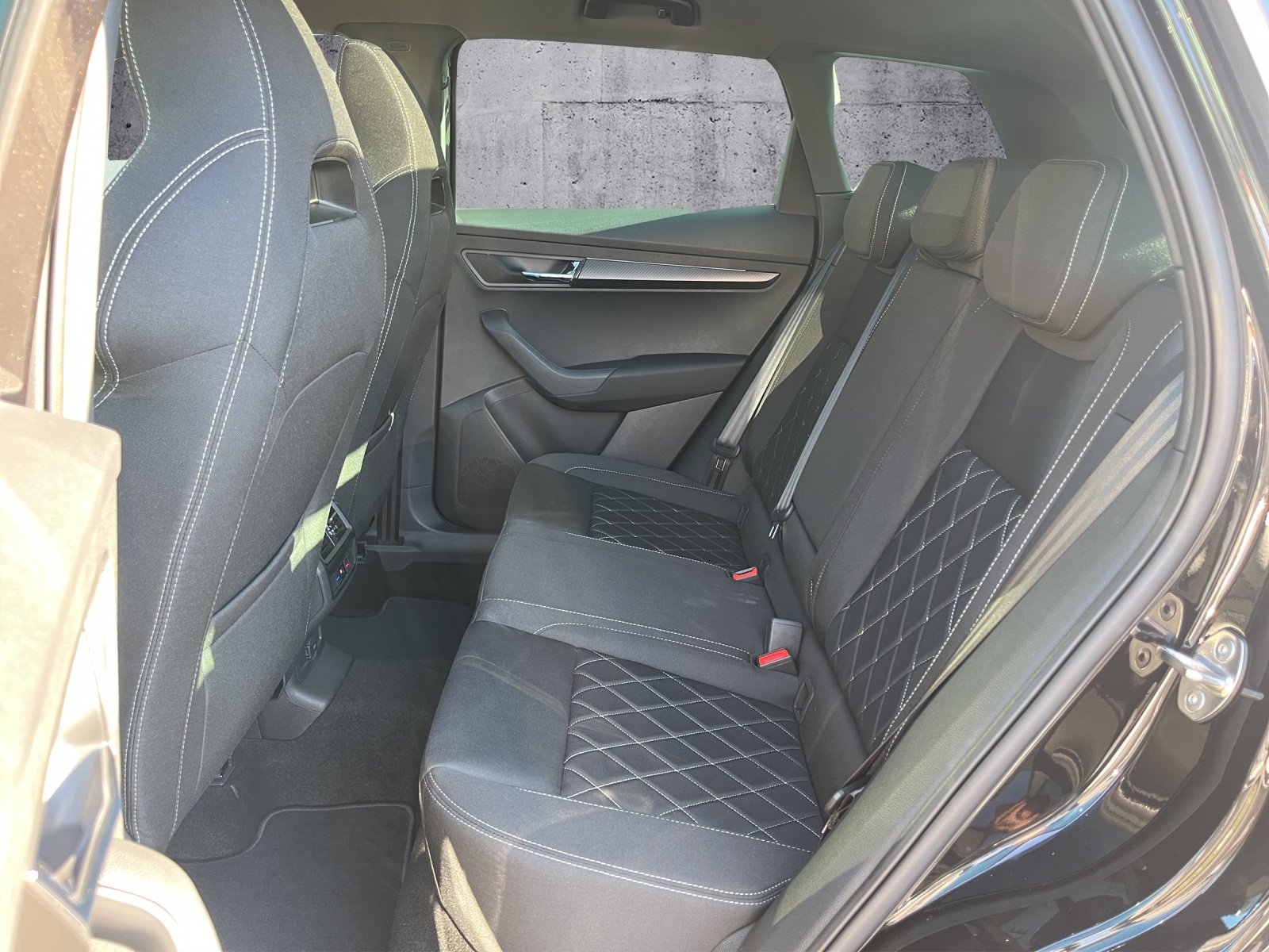 SKODA Karoq 2.0 TDI SportLine 4x4 DSG-image-13