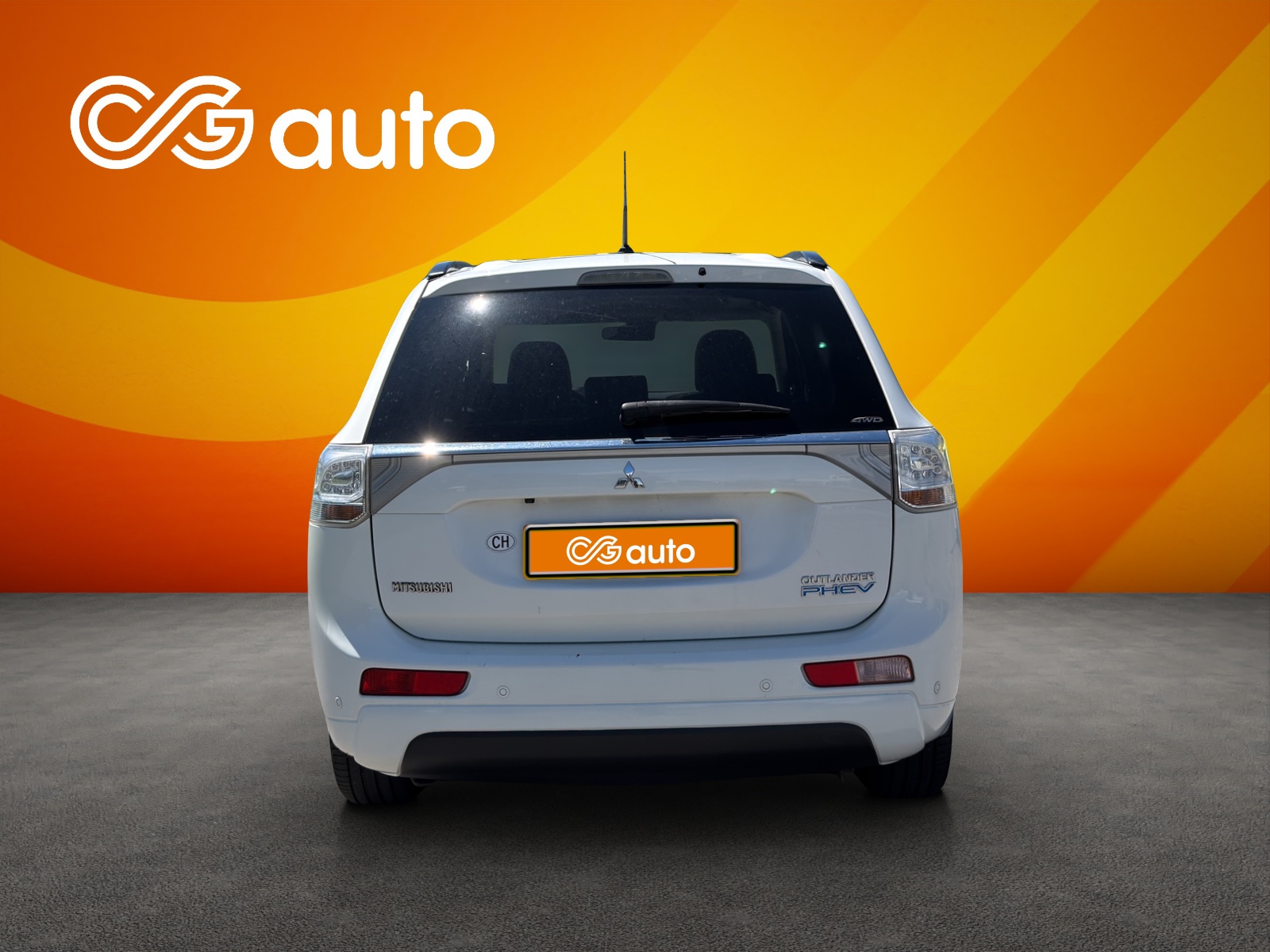 MITSUBISHI Outlander 2.0 PHEV Navigator eAssist-image-7