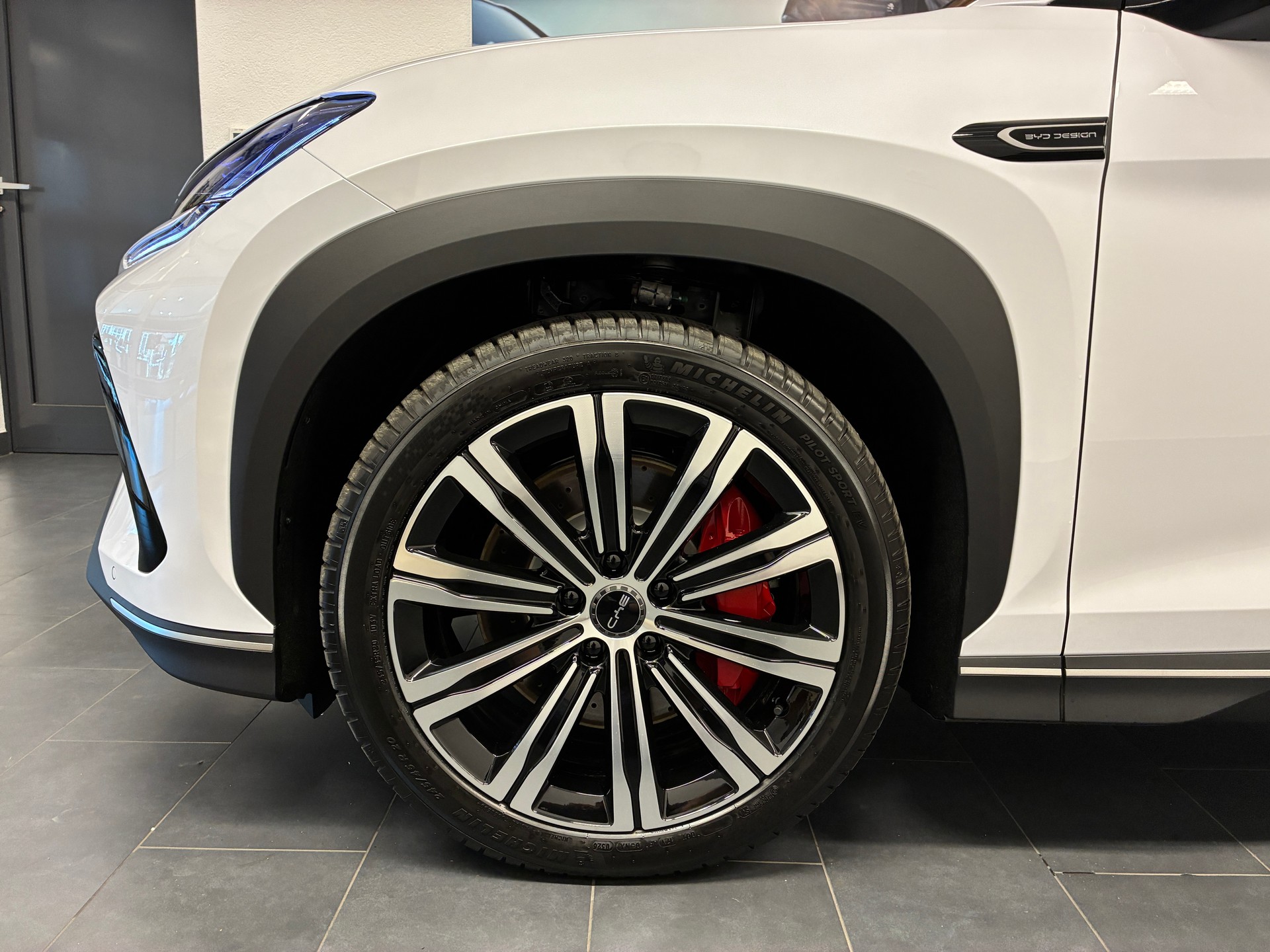 BYD Sealion 7 Excellence AWD-image-2