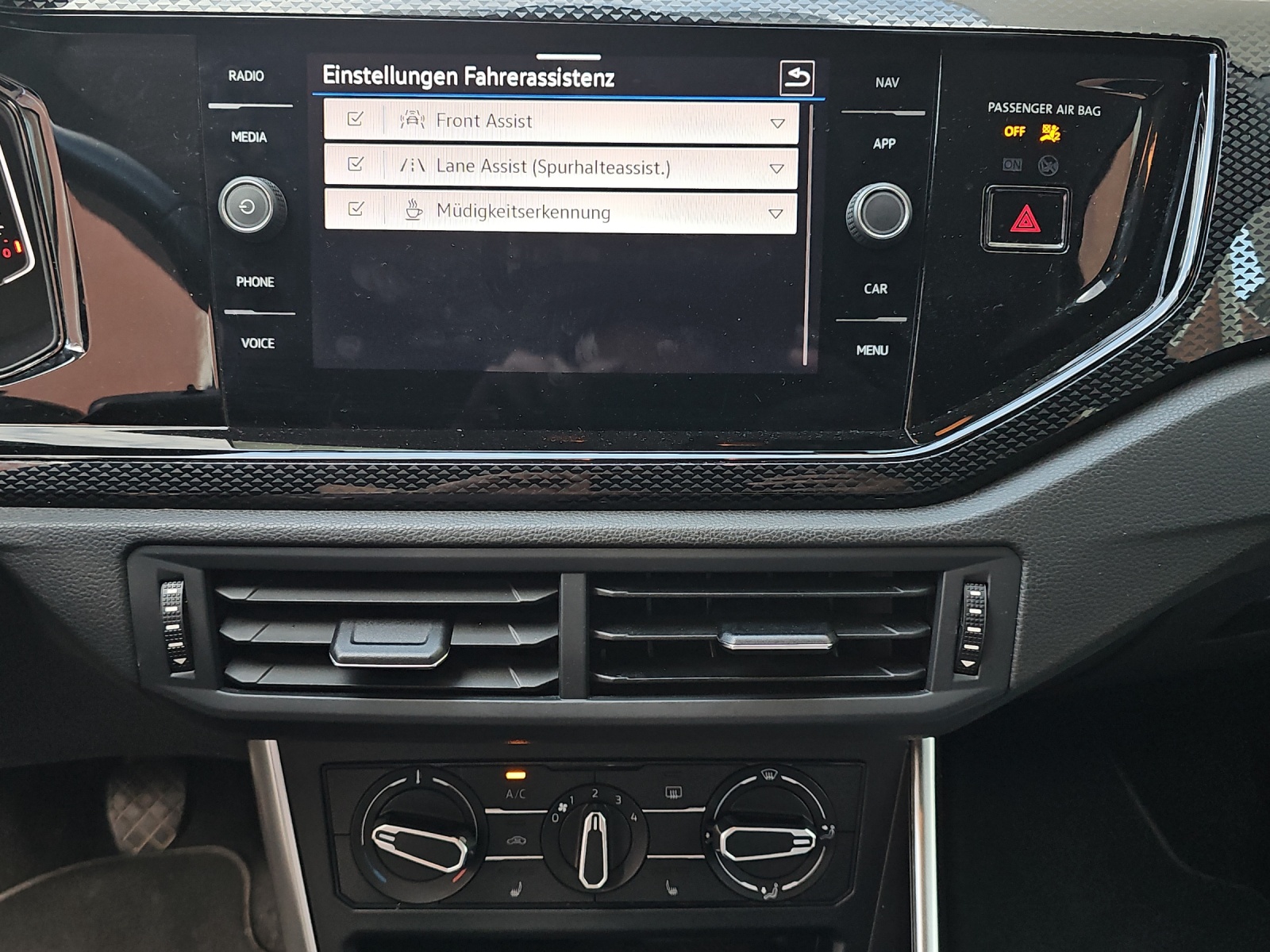 VW Polo 1.0 TSI Life-image-10