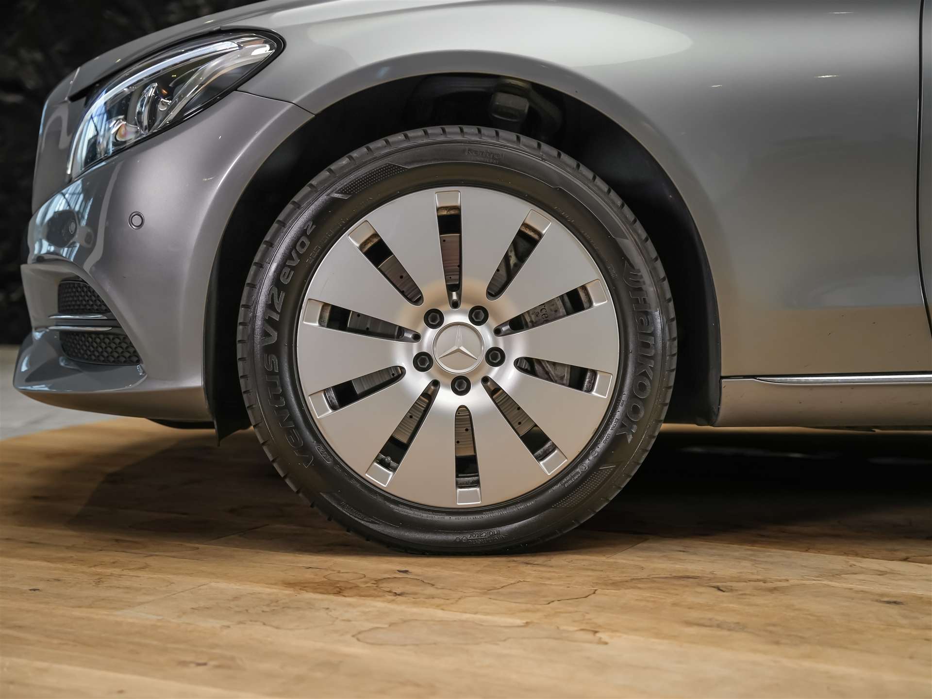 MERCEDES-BENZ C 400 Avantgarde 4Matic 7G-Tronic *El. Sitze mit Memory*Sitzheizung*Panorama*-image-16