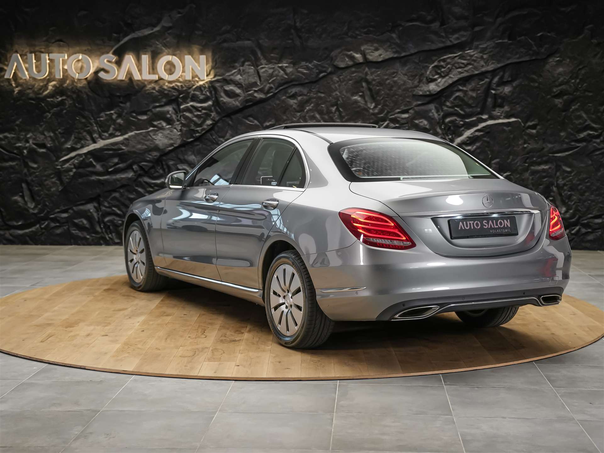 MERCEDES-BENZ C 400 Avantgarde 4Matic 7G-Tronic *El. Sitze mit Memory*Sitzheizung*Panorama*-image-3