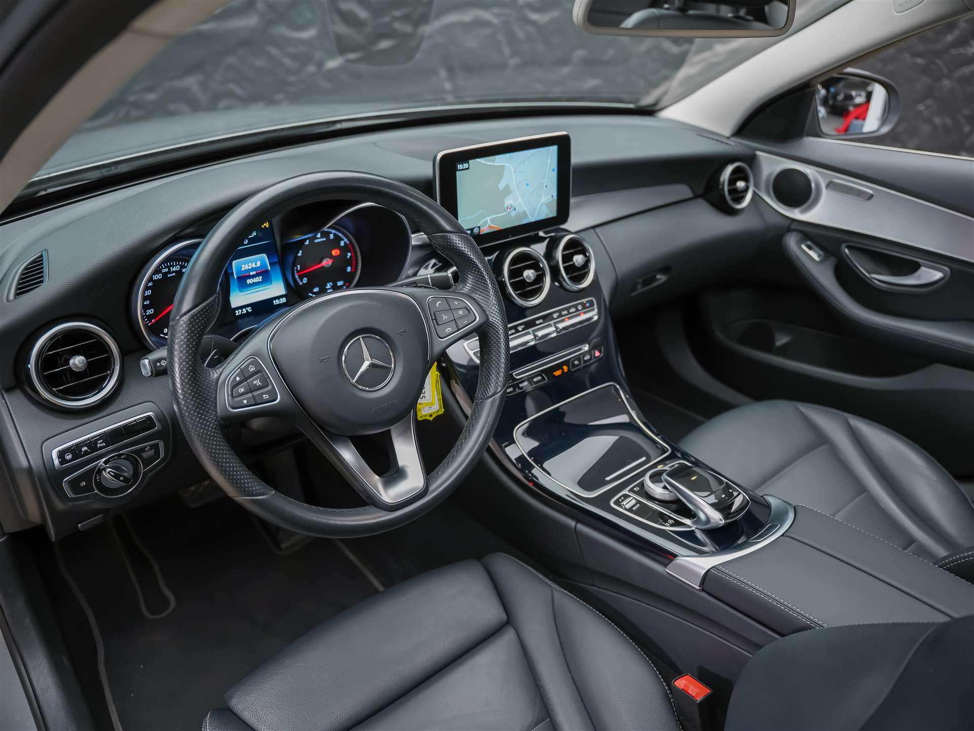 MERCEDES-BENZ C 400 Avantgarde 4Matic 7G-Tronic *El. Sitze mit Memory*Sitzheizung*Panorama*-image-8