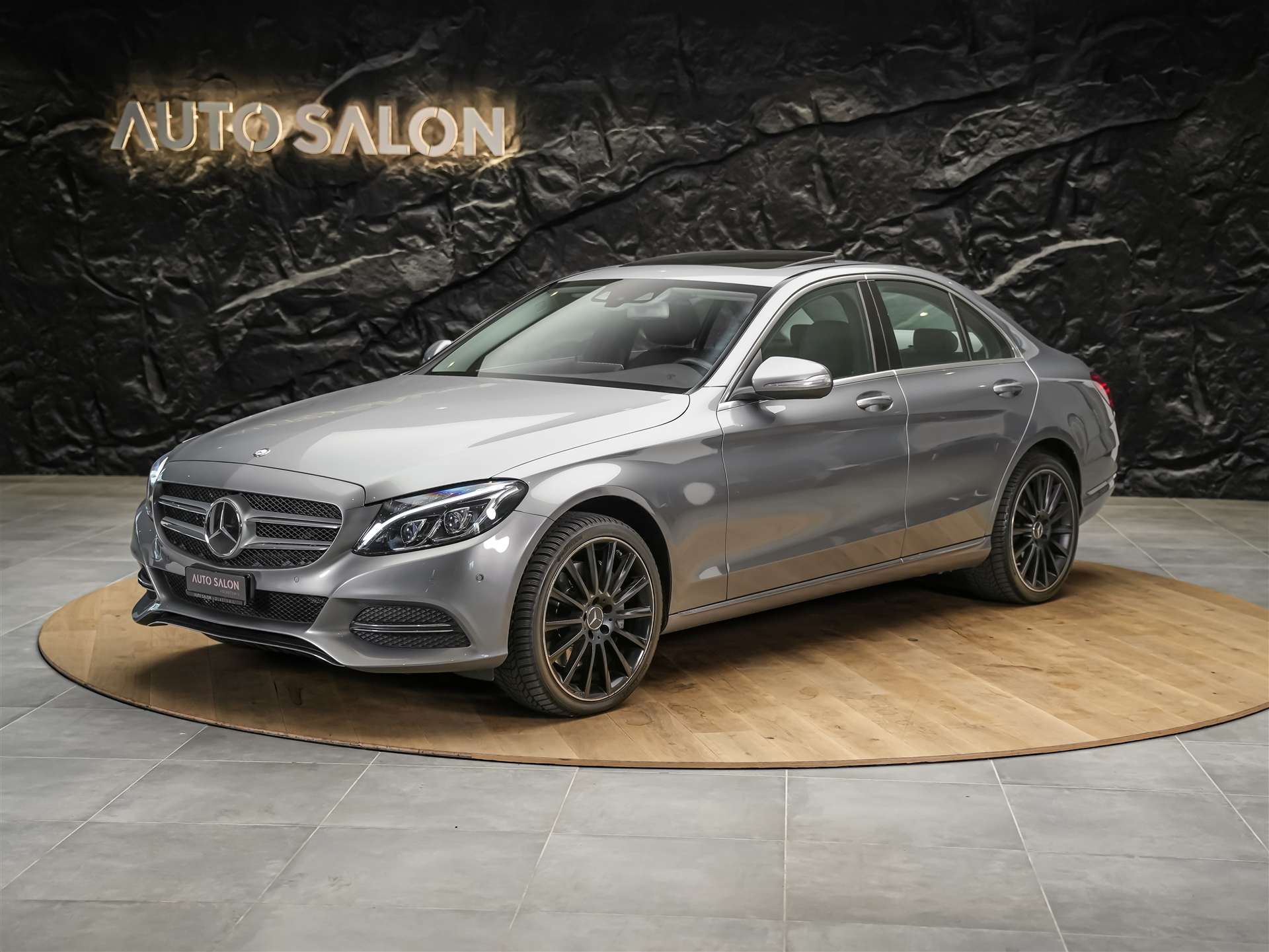 MERCEDES-BENZ C 400 Avantgarde 4Matic 7G-Tronic *El. Sitze mit Memory*Sitzheizung*Panorama*