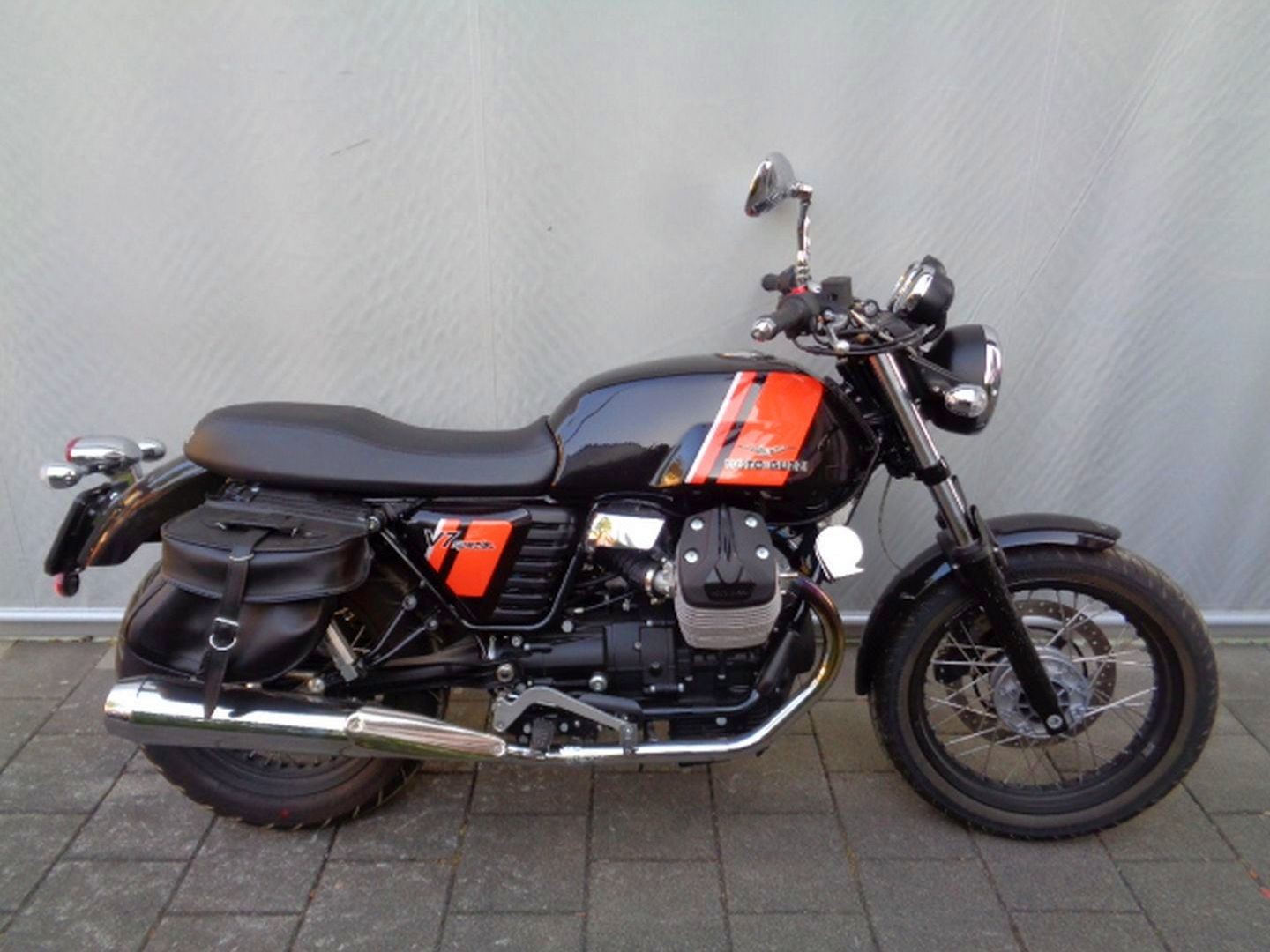 MOTO GUZZI V7 SPEZIAL-showroom-element-3