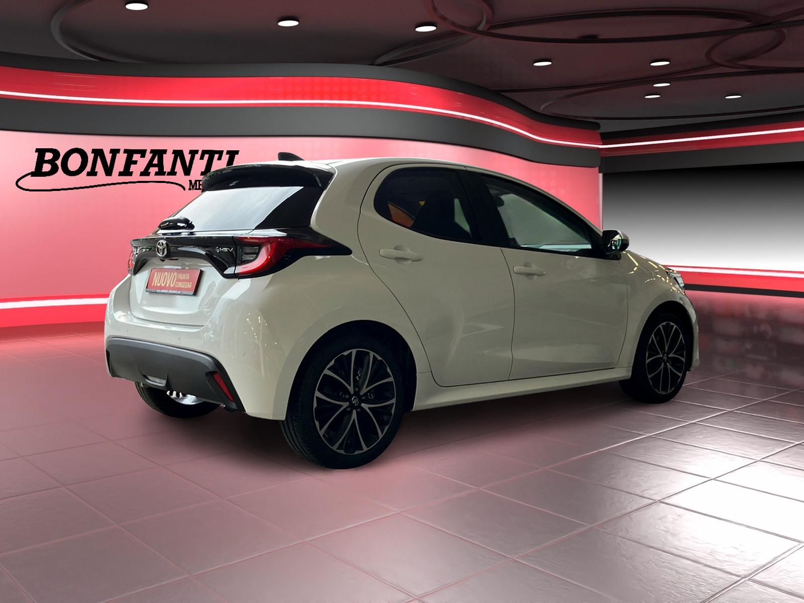 TOYOTA Yaris 1.5 VVT-i HSD Trend-image-10
