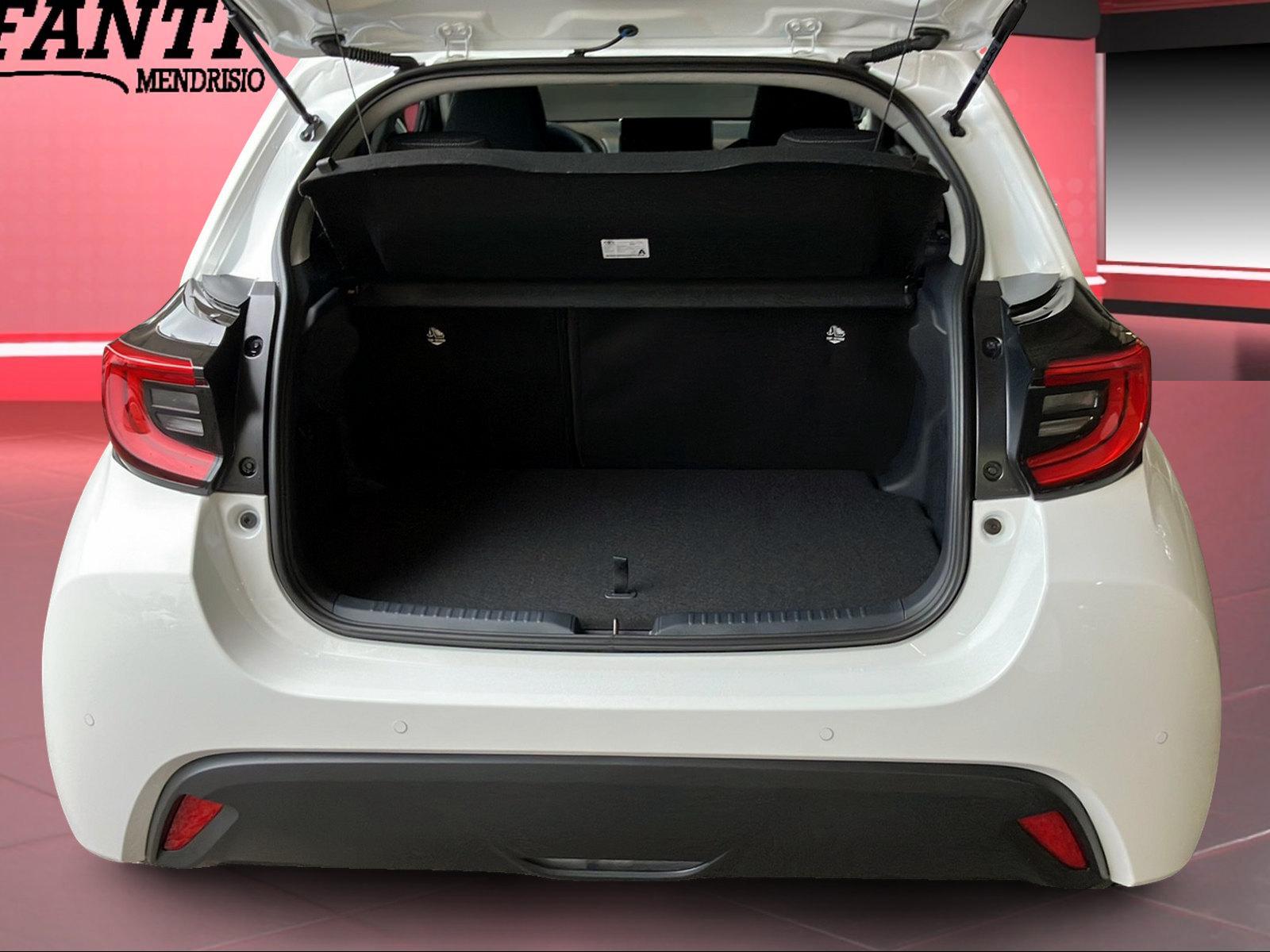 TOYOTA Yaris 1.5 VVT-i HSD Trend-image-9