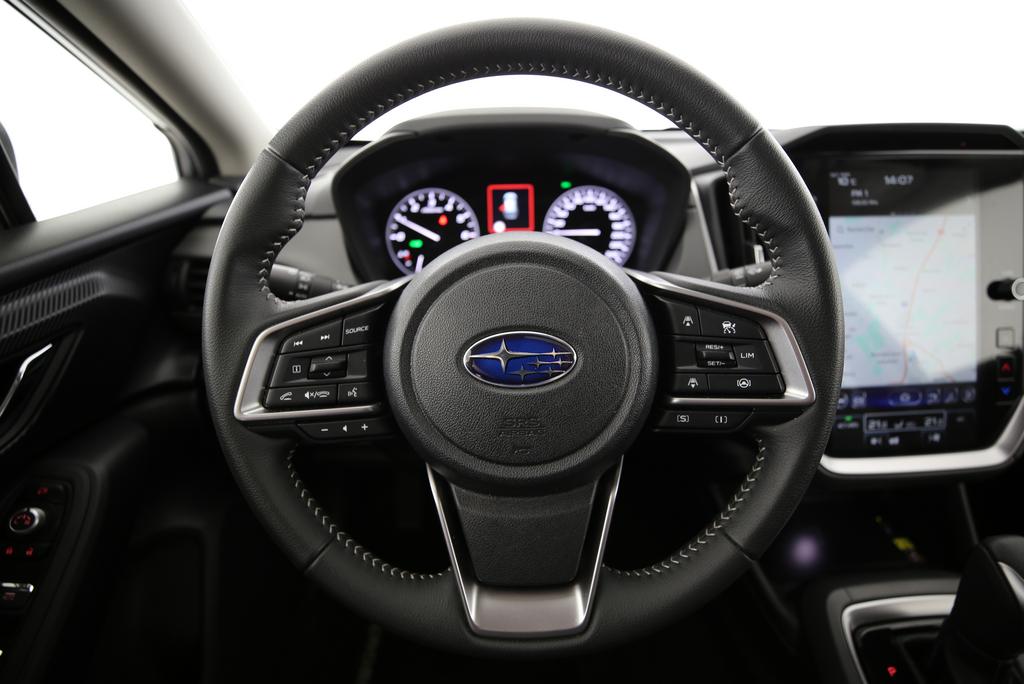 SUBARU Crosstrek 2.0i e-Boxer Luxury-image-5