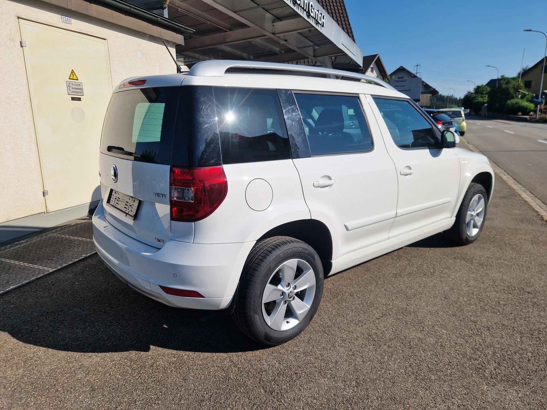 SKODA Yeti 2.0 TDI L&K 4x4 DSG-image-2
