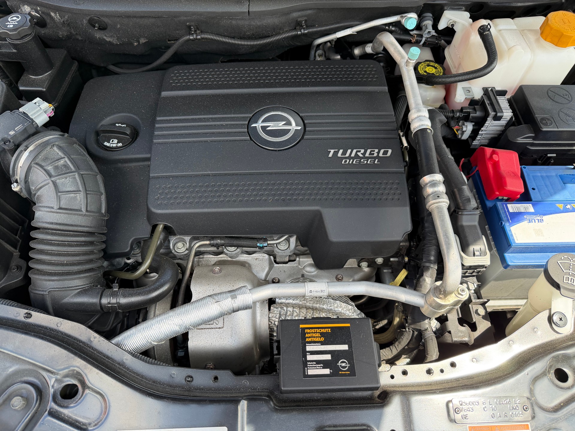 OPEL Antara 2.2 CDTi Cosmo 4WD Automatic-image-13