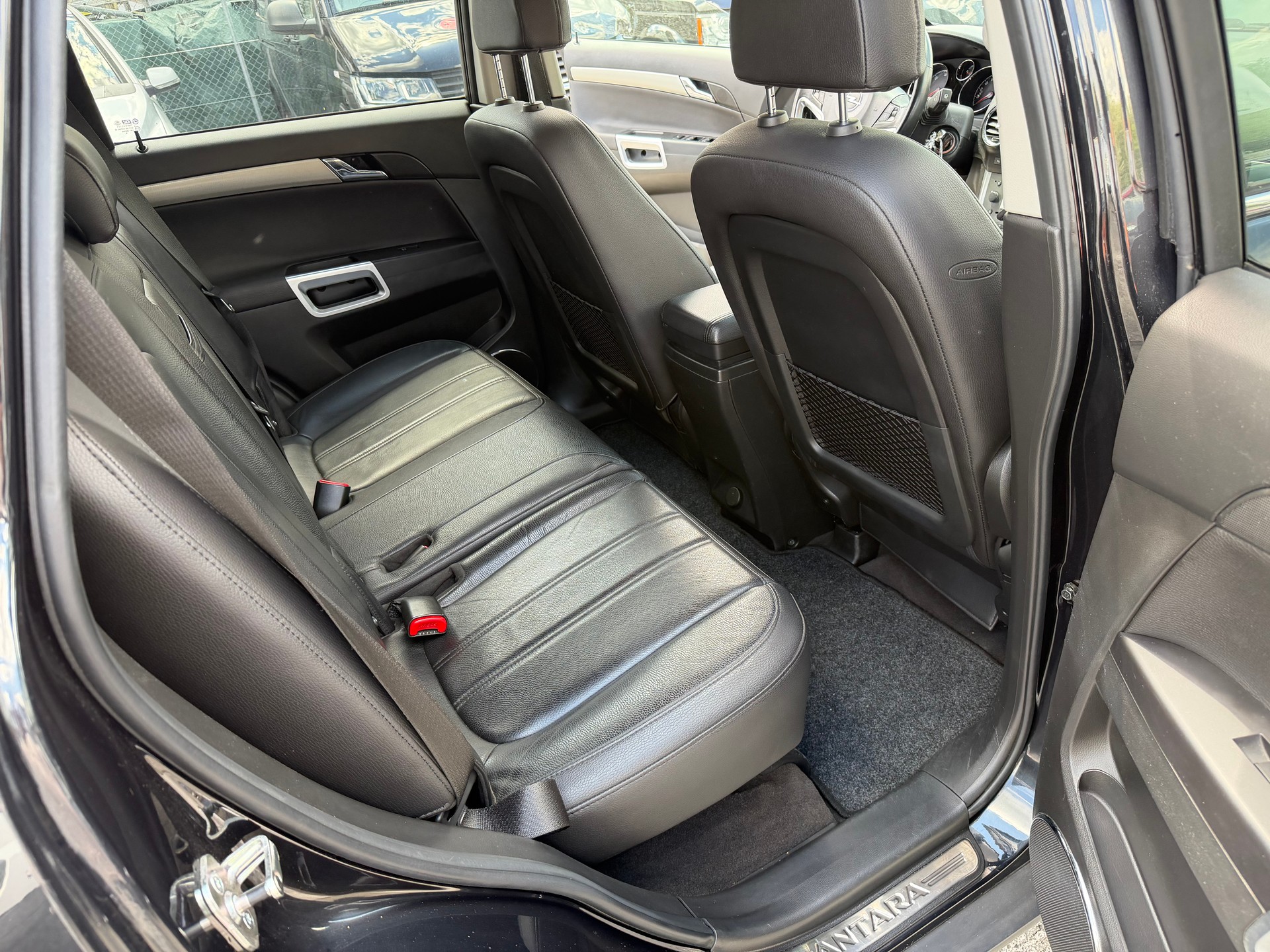 OPEL Antara 2.2 CDTi Cosmo 4WD Automatic-image-9