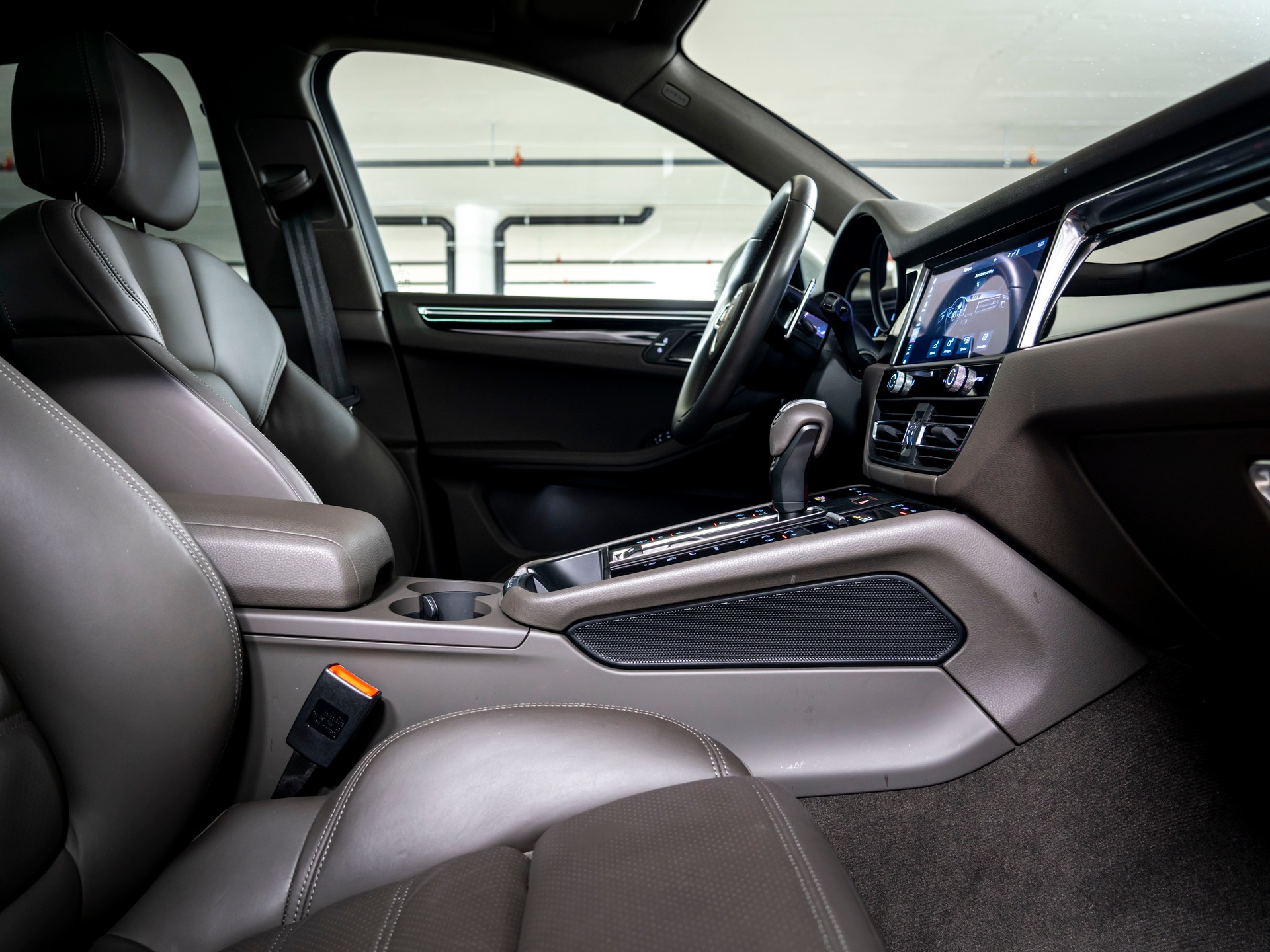 PORSCHE Macan S PDK-image-20
