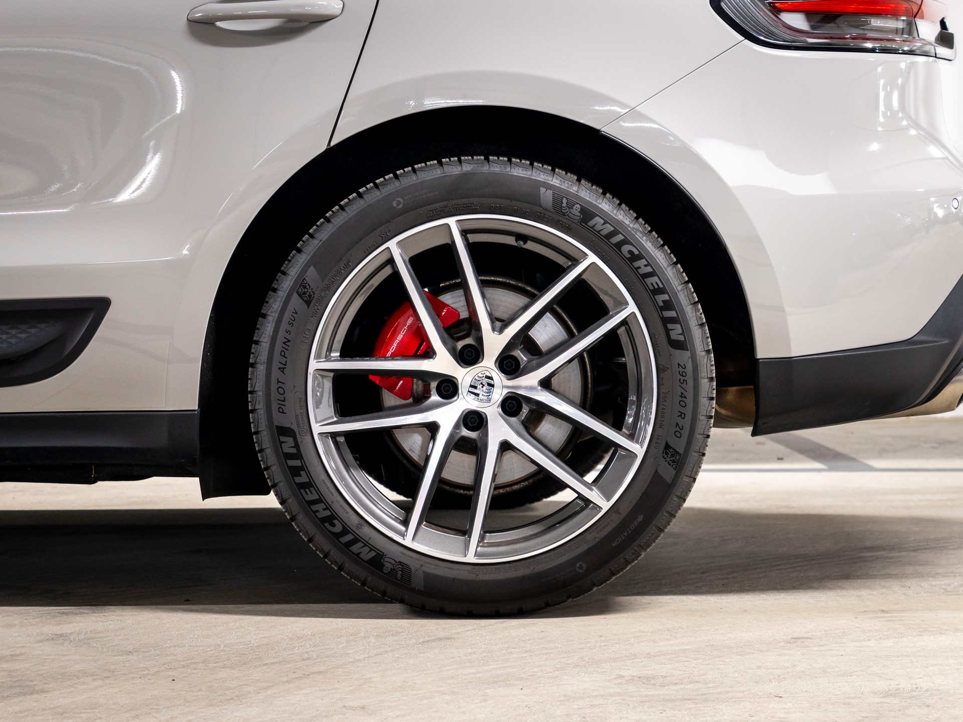 PORSCHE Macan S PDK-image-10
