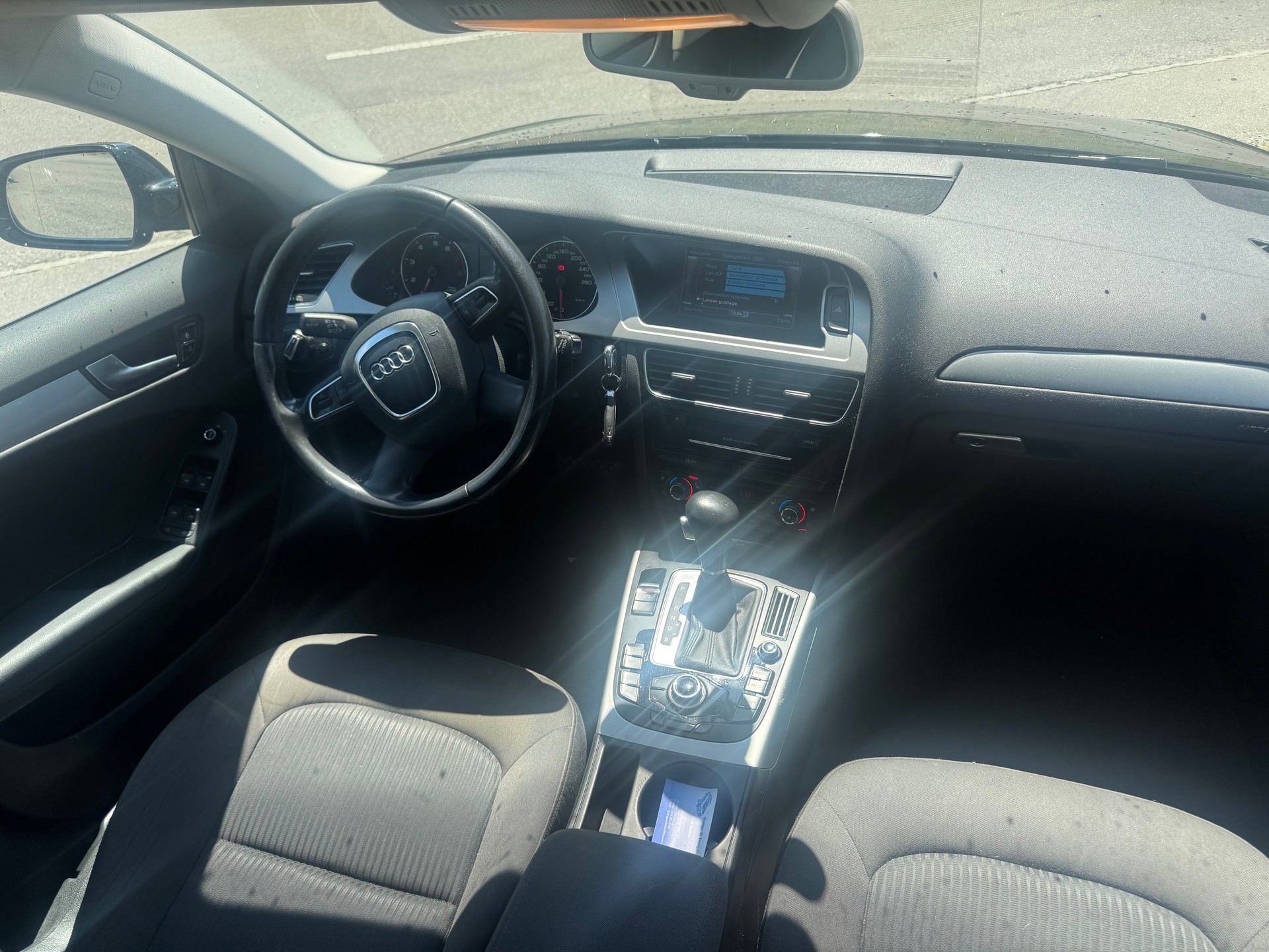 AUDI A4 Avant 1.8 TFSI multitronic-image-8