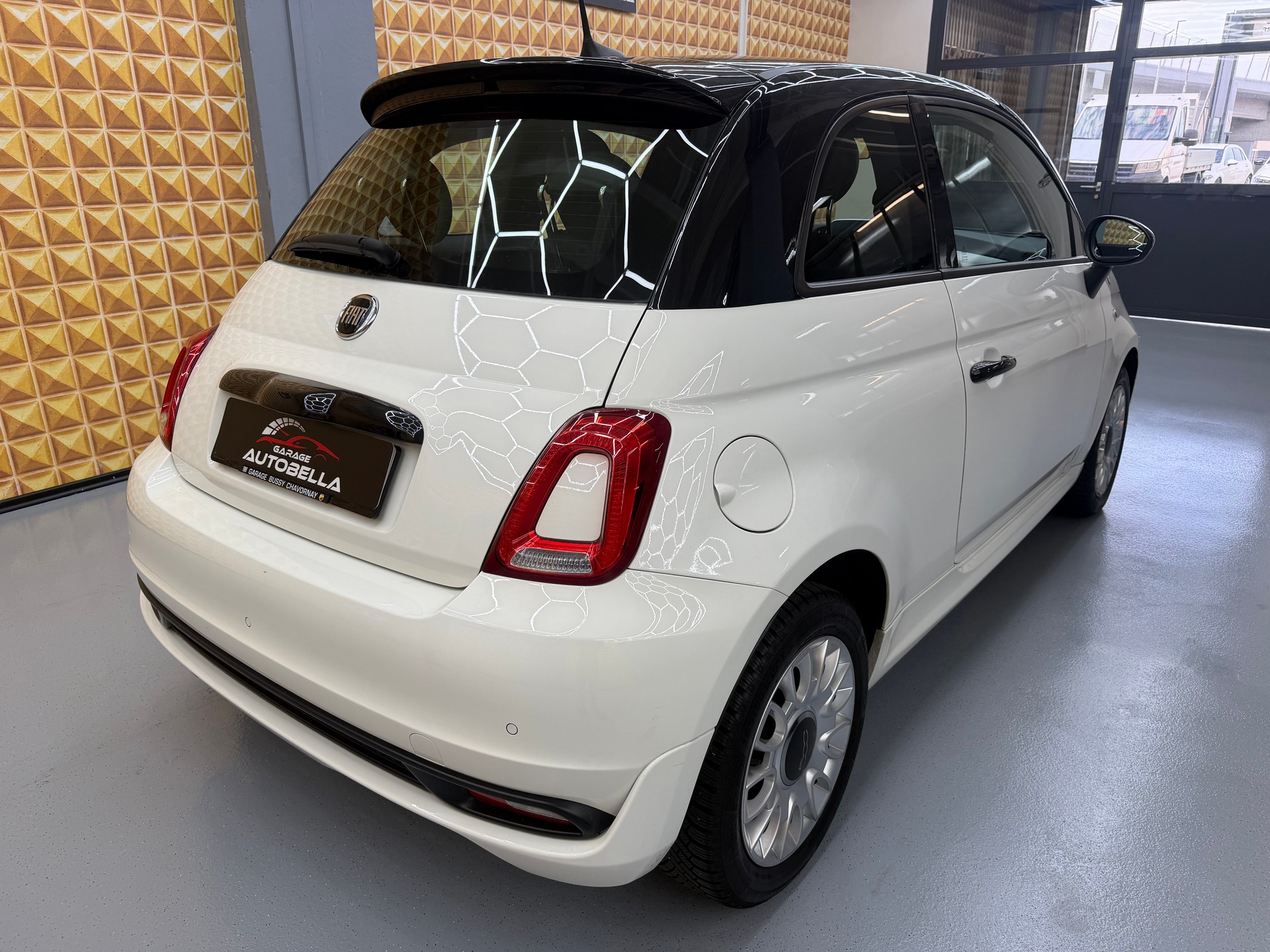 FIAT 500 1.0 N3 MildHybrid Rockstar-image-4