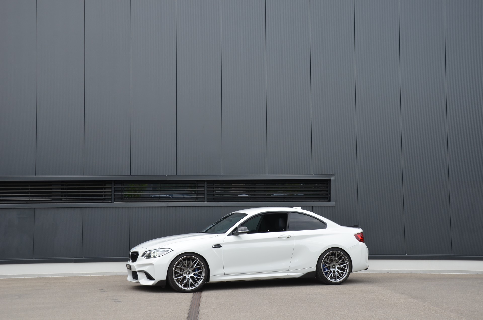 BMW M2 Drivelogic-image-1