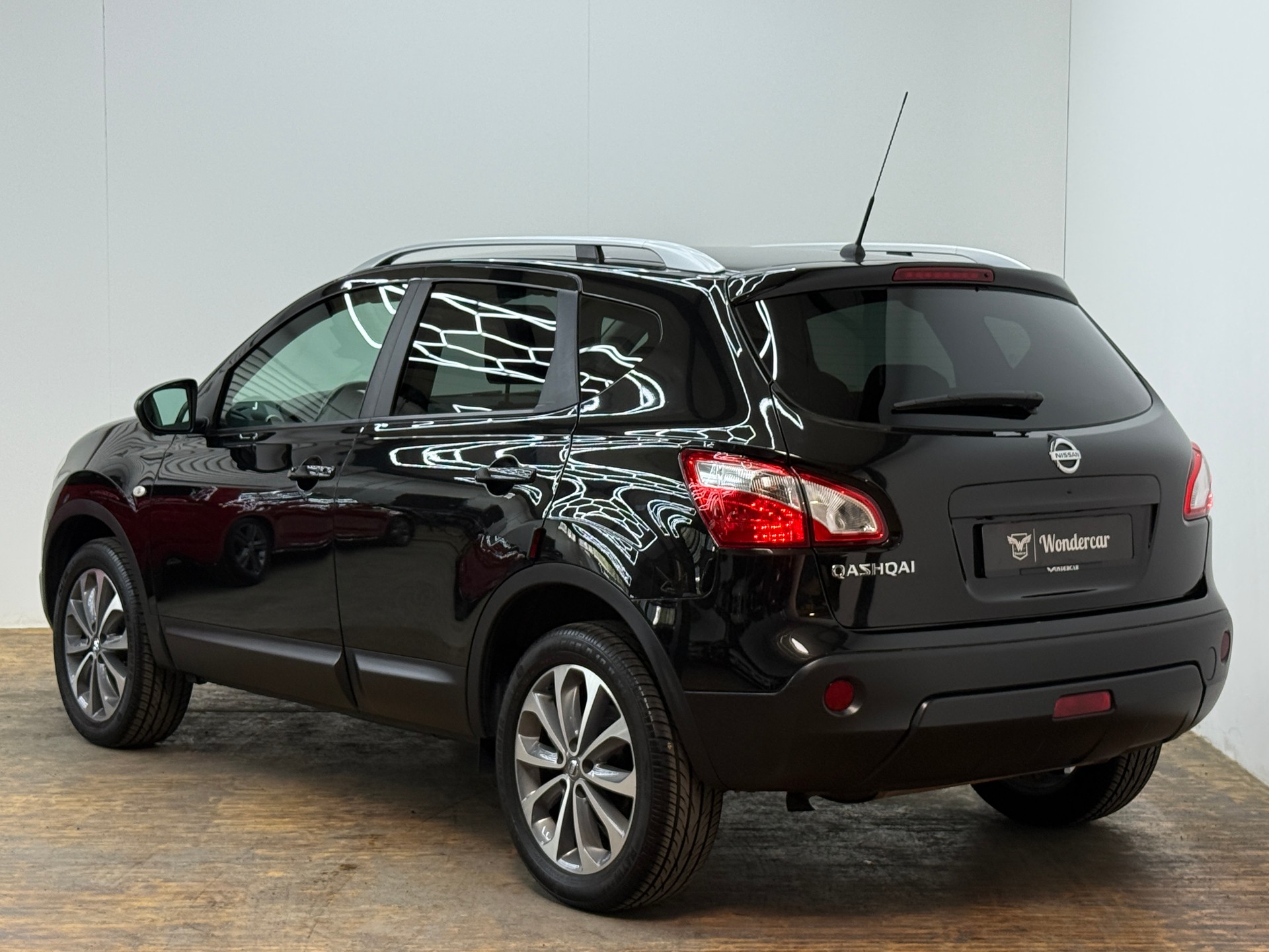 NISSAN Qashqai 2.0 4WD tekna XTronic CVT-image-9
