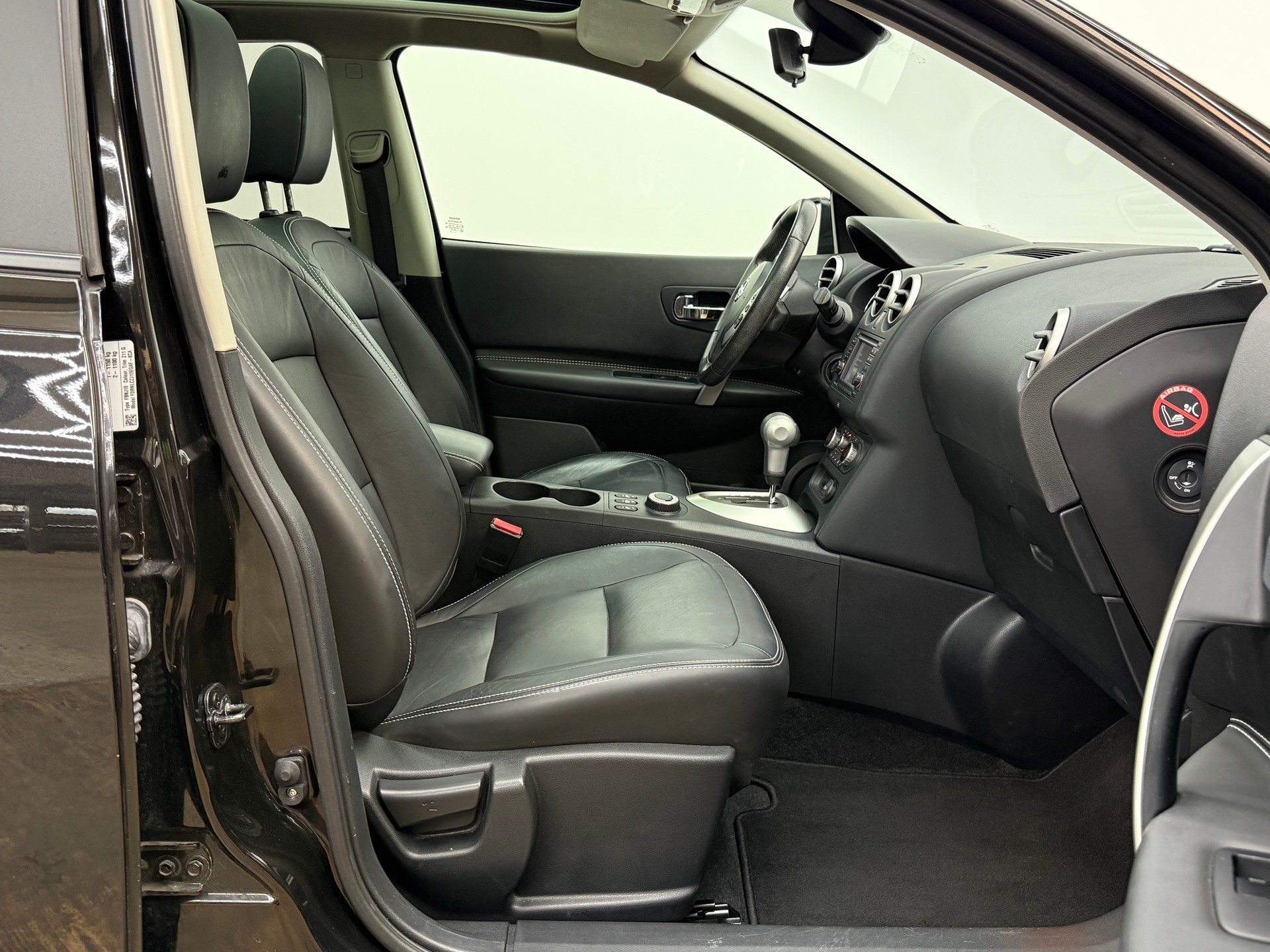 NISSAN Qashqai 2.0 4WD tekna XTronic CVT-image-20