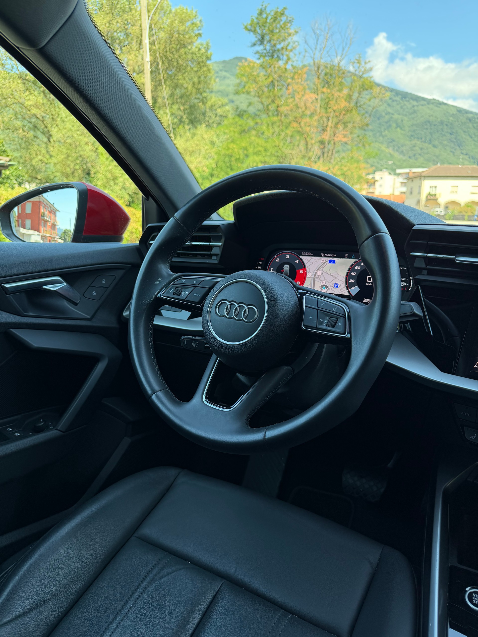 AUDI A3 Sportback 35 TDI-image-9