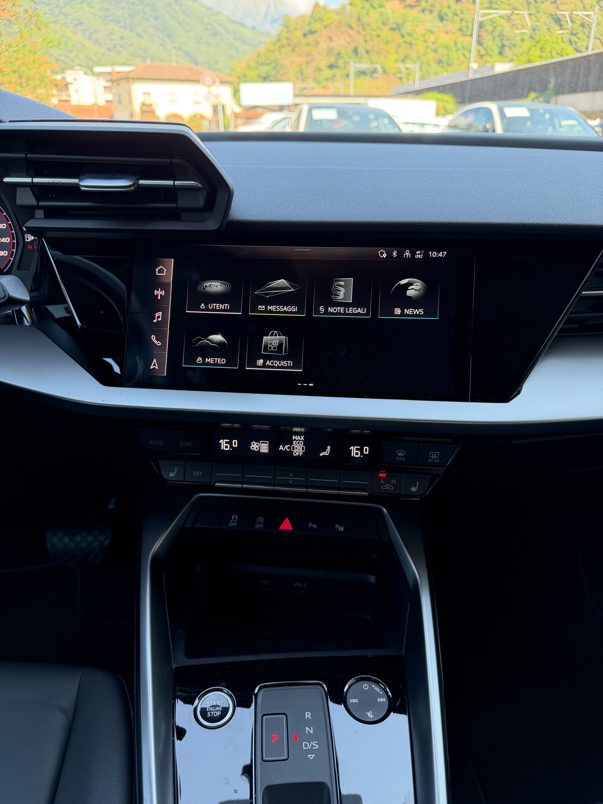 AUDI A3 Sportback 35 TDI-image-11