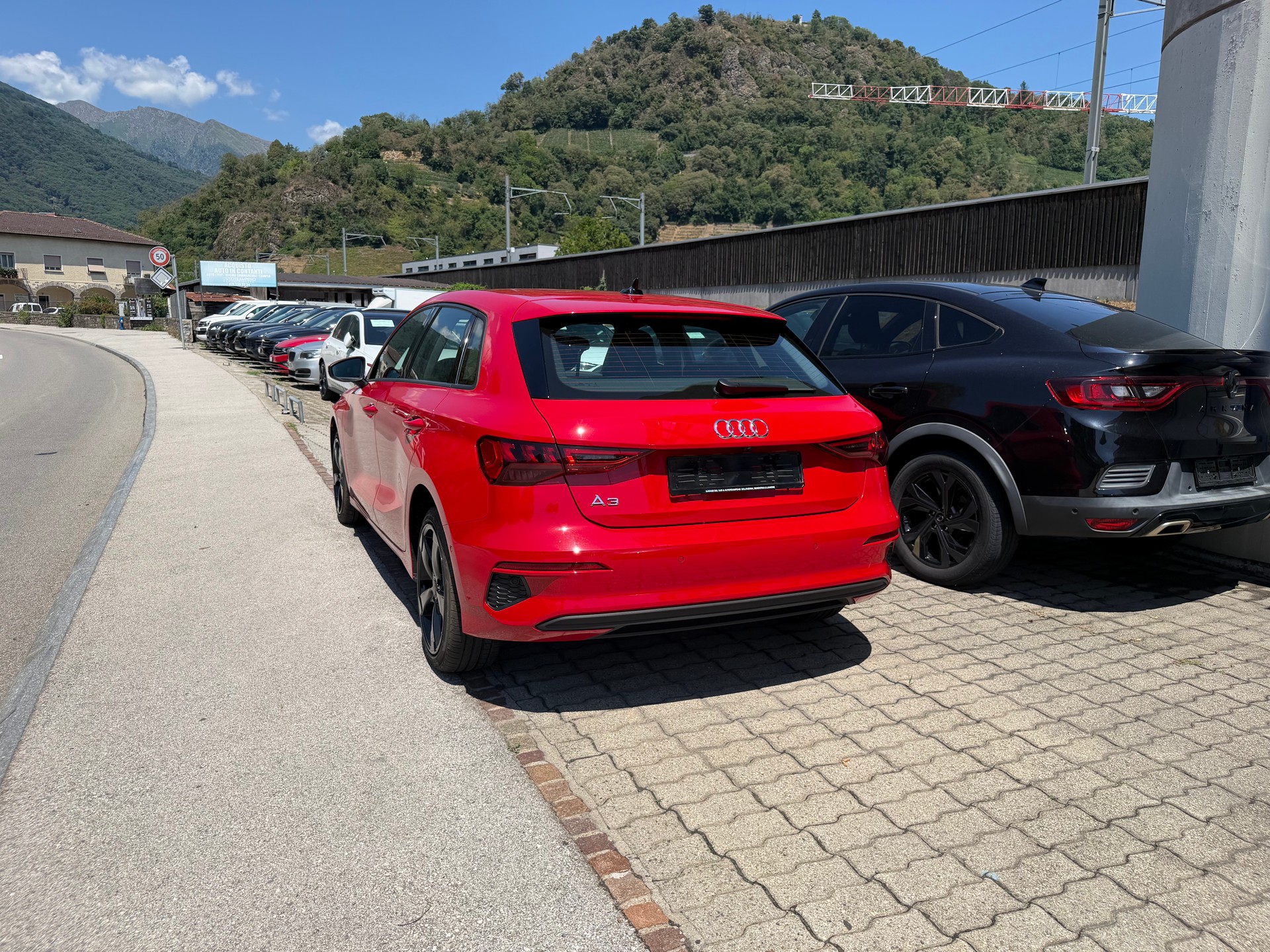 AUDI A3 Sportback 35 TDI-image-4