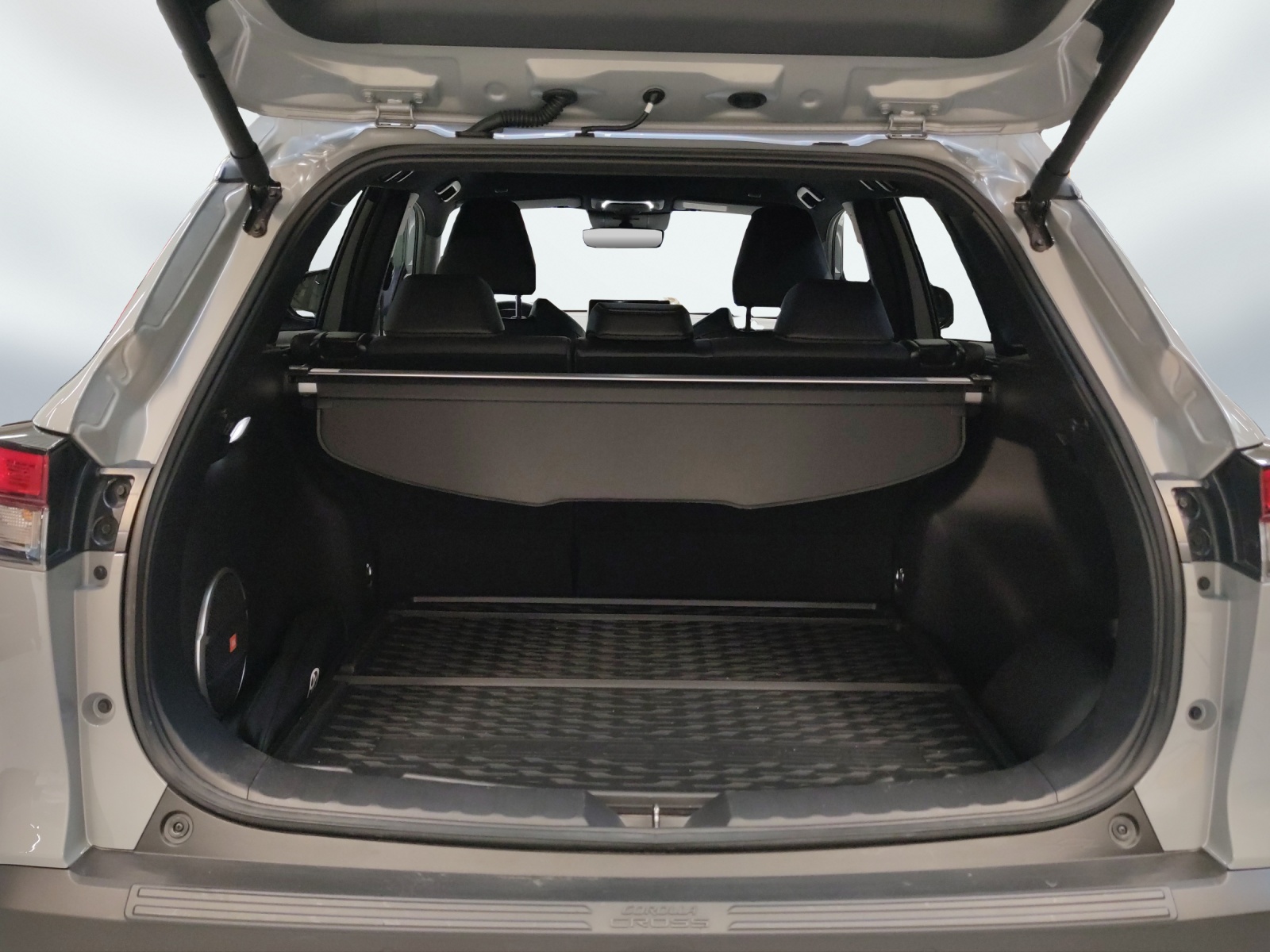 TOYOTA Corolla Cross 2.0 HSD Premium AWD-i-image-7
