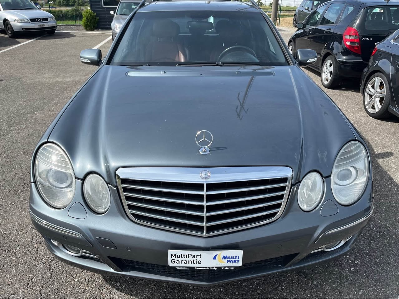 MERCEDES-BENZ E 320 CDI Avantgarde 4Matic Automatic-image-1