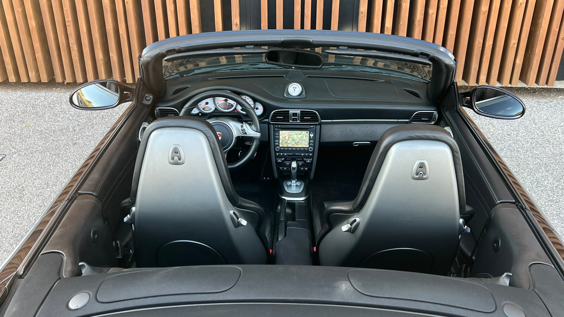 PORSCHE 911 CABRIO CARRERA S PDK l 385 PS-image-19