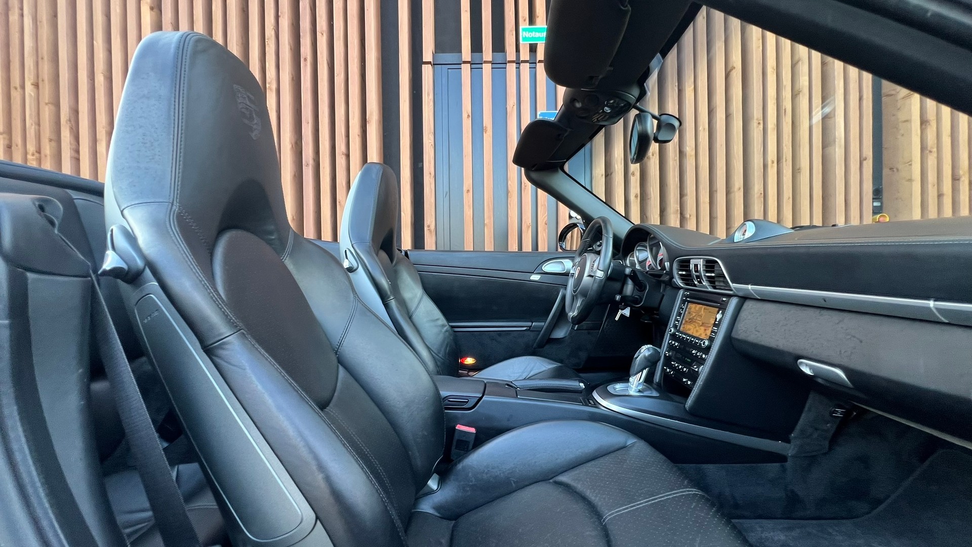 PORSCHE 911 CABRIO CARRERA S PDK l 385 PS-image-24