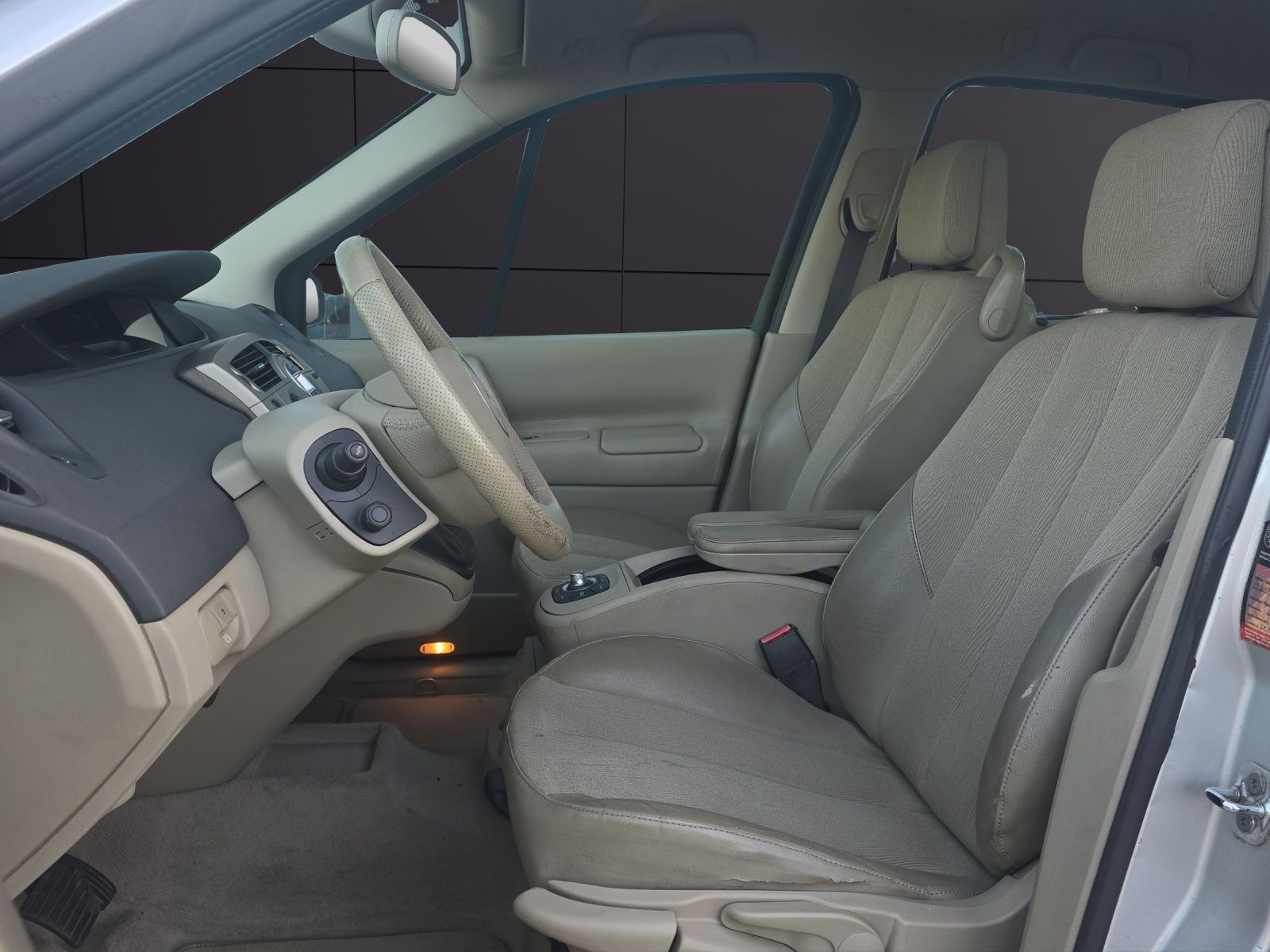 RENAULT Grand Scenic Grand Scénic 2.0 16V Privilège-image-8
