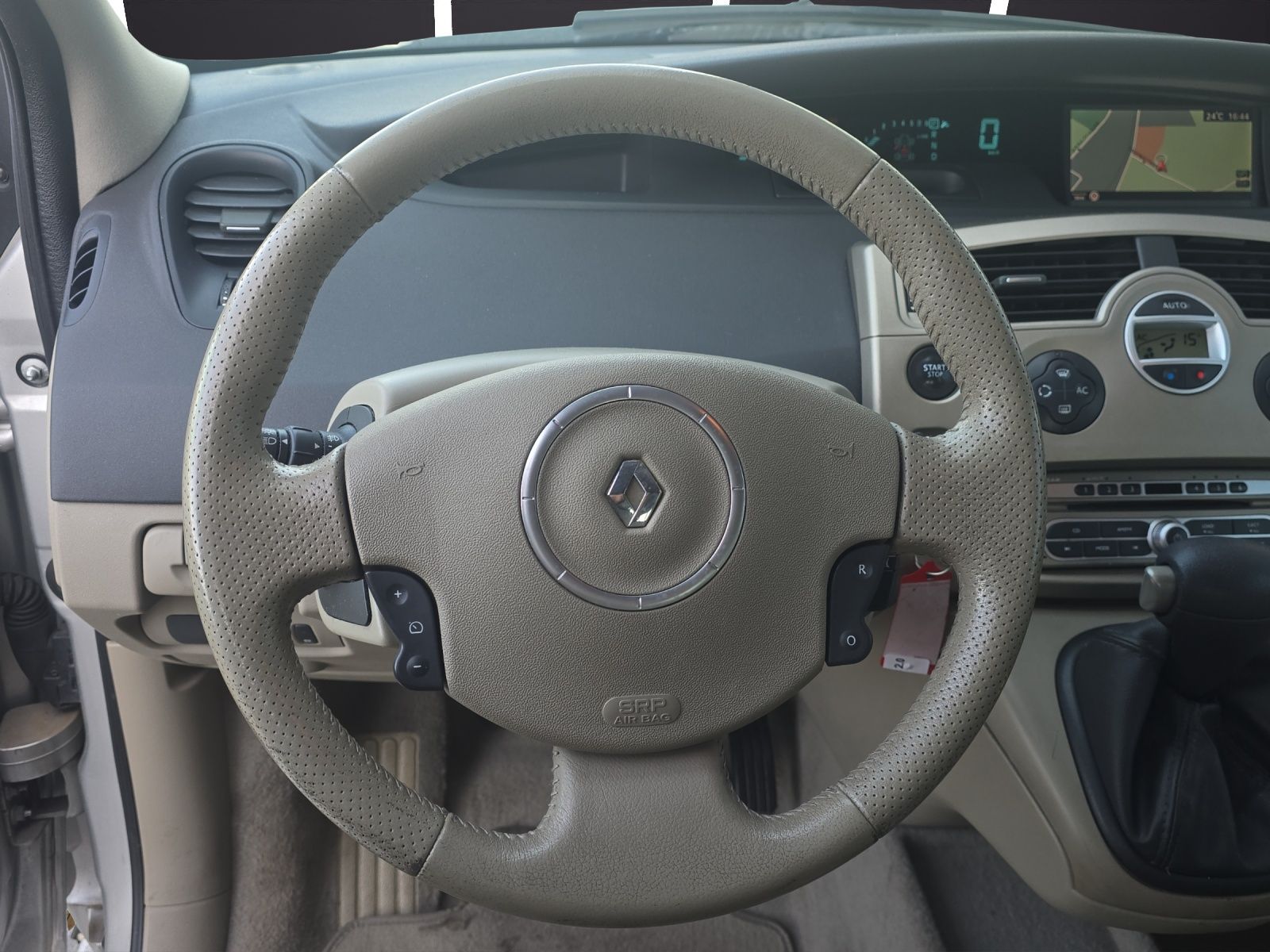 RENAULT Grand Scenic Grand Scénic 2.0 16V Privilège-image-10