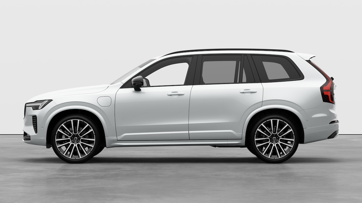 VOLVO XC90 2.0 T8 TE Black Edition eAWD-image-2