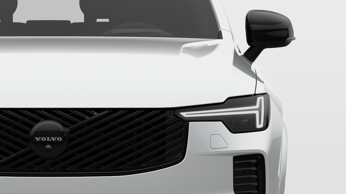 VOLVO XC90 2.0 T8 TE Black Edition eAWD-image-6