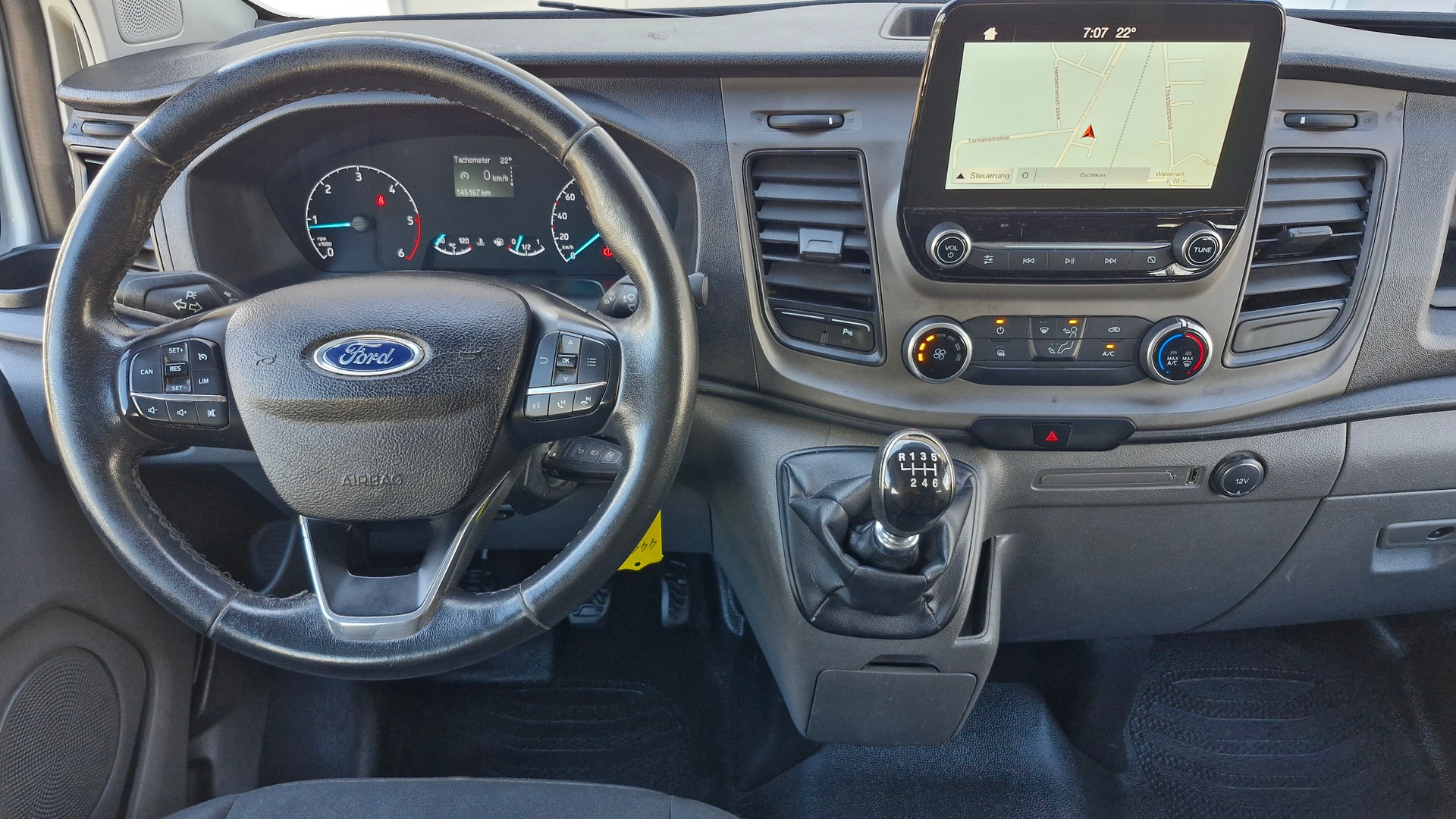 FORD Transit Custom Van 300 L2 2.0 TDCi 105 Trend-image-9