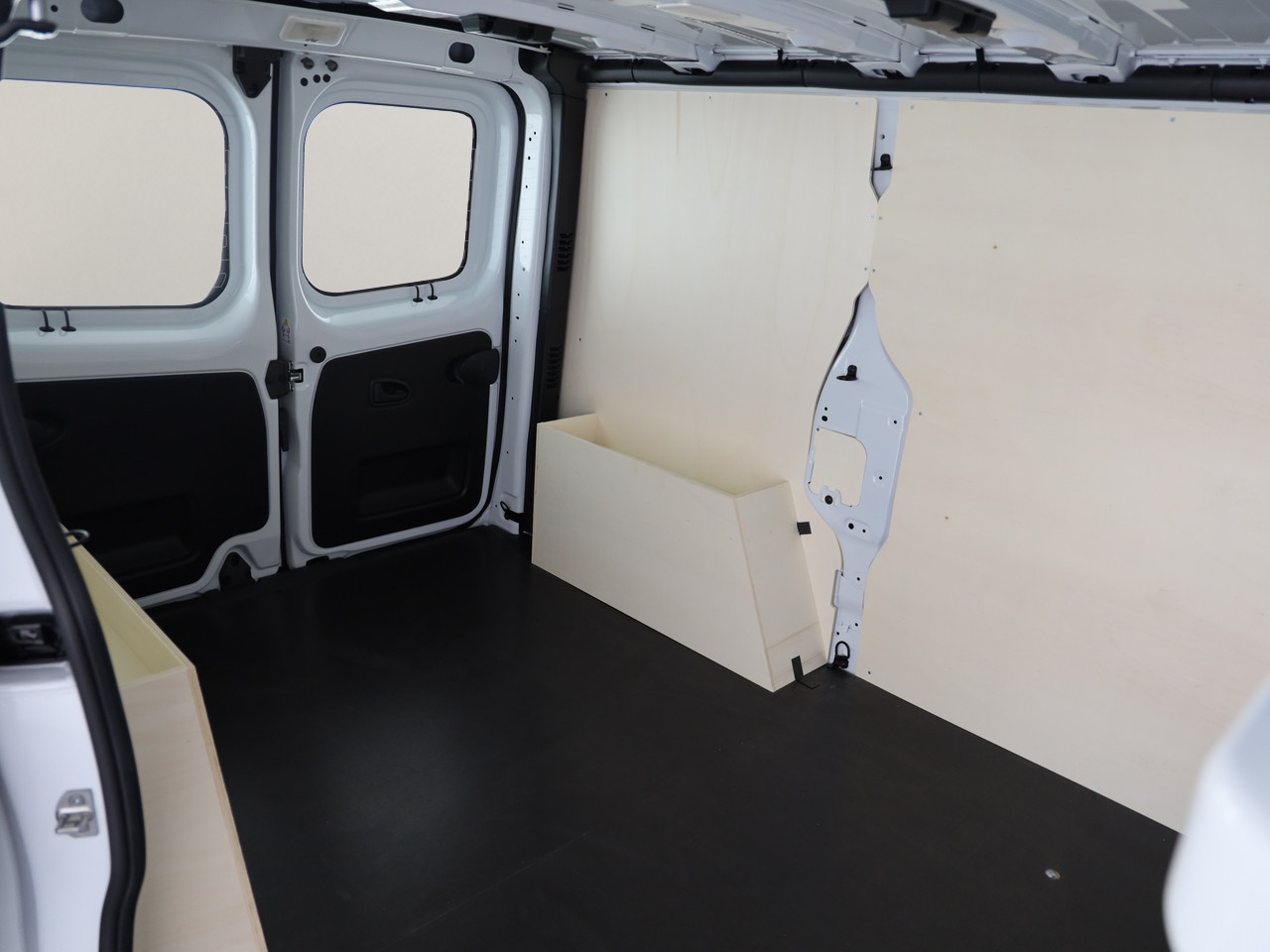RENAULT Trafic Kaw. 3.0 t L1 H1 2.0 dCi Blue 130 Advance-image-7