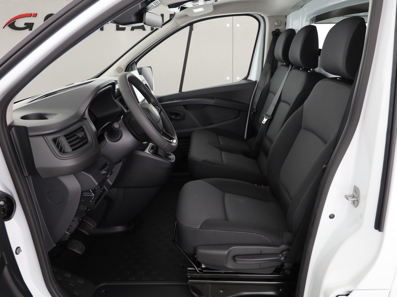 RENAULT Trafic Kaw. 3.0 t L1 H1 2.0 dCi Blue 130 Advance-image-4