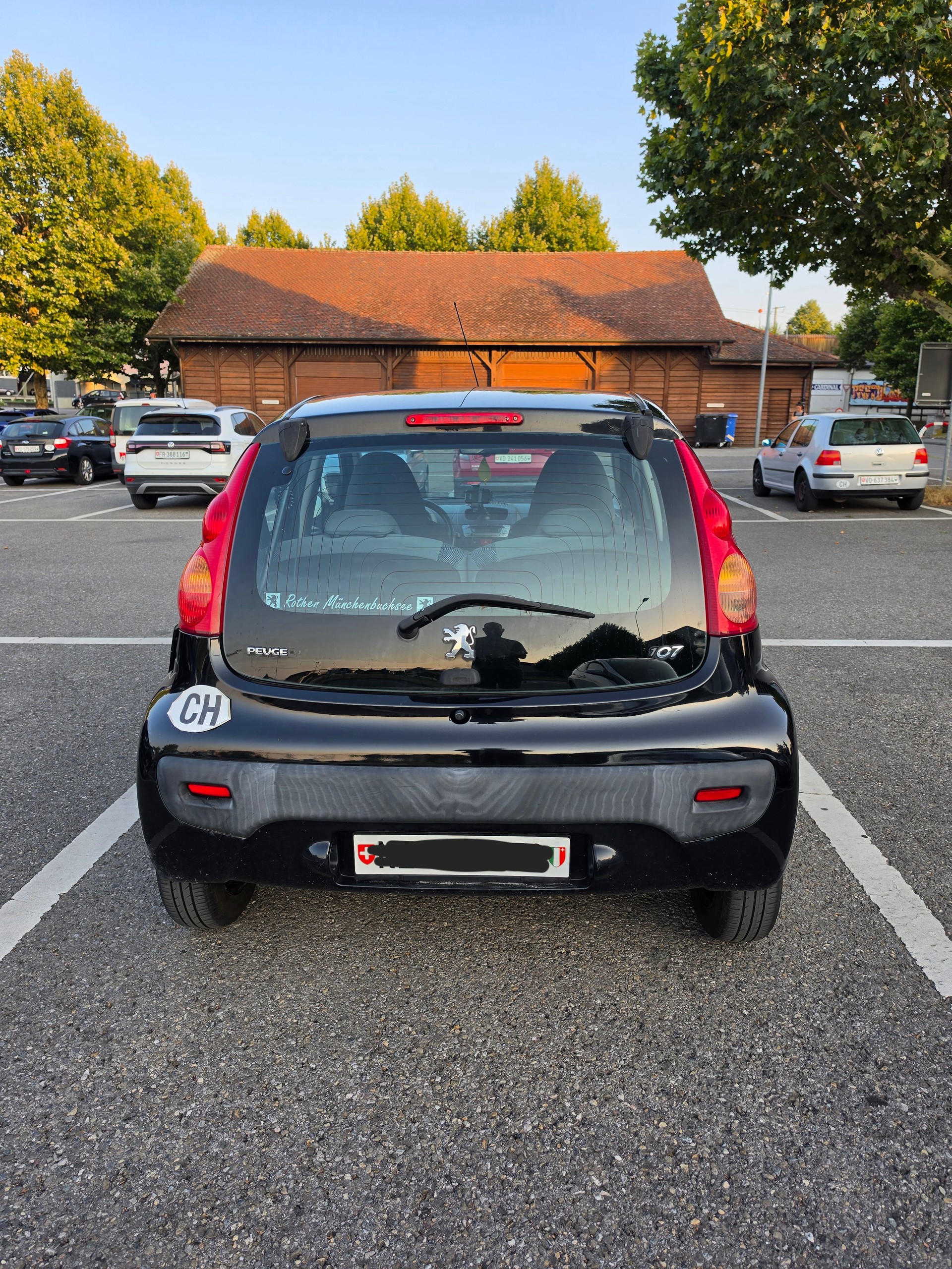 PEUGEOT 1.0 Trendy-image-1
