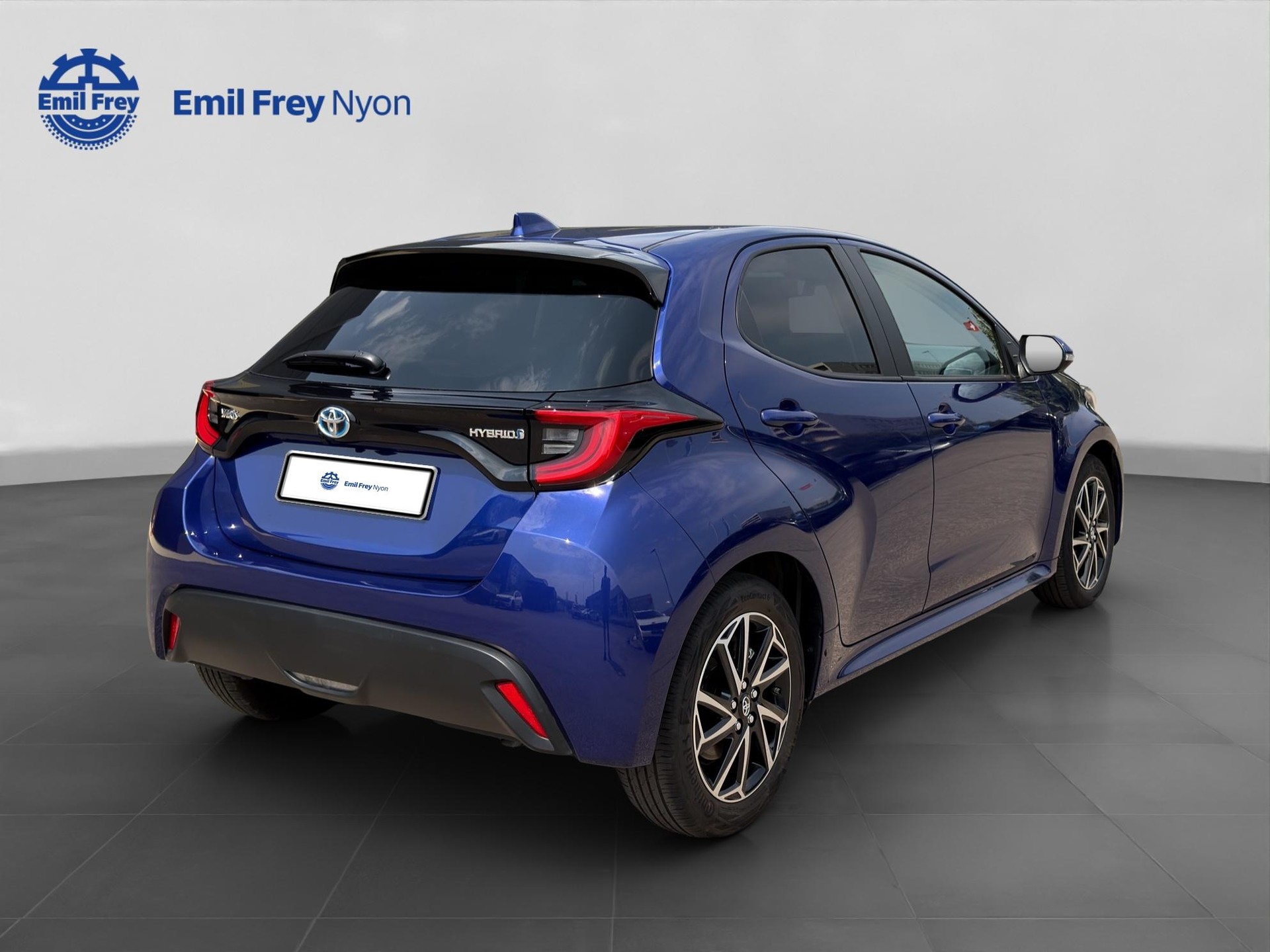 TOYOTA Yaris 1.5 VVT-i HSD Trend-image-5